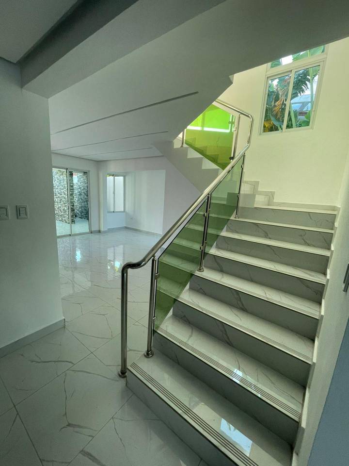 casas - CASA CON PISCINA PRADO ORIENTAL 4 HAB 3 PARQUEO 1