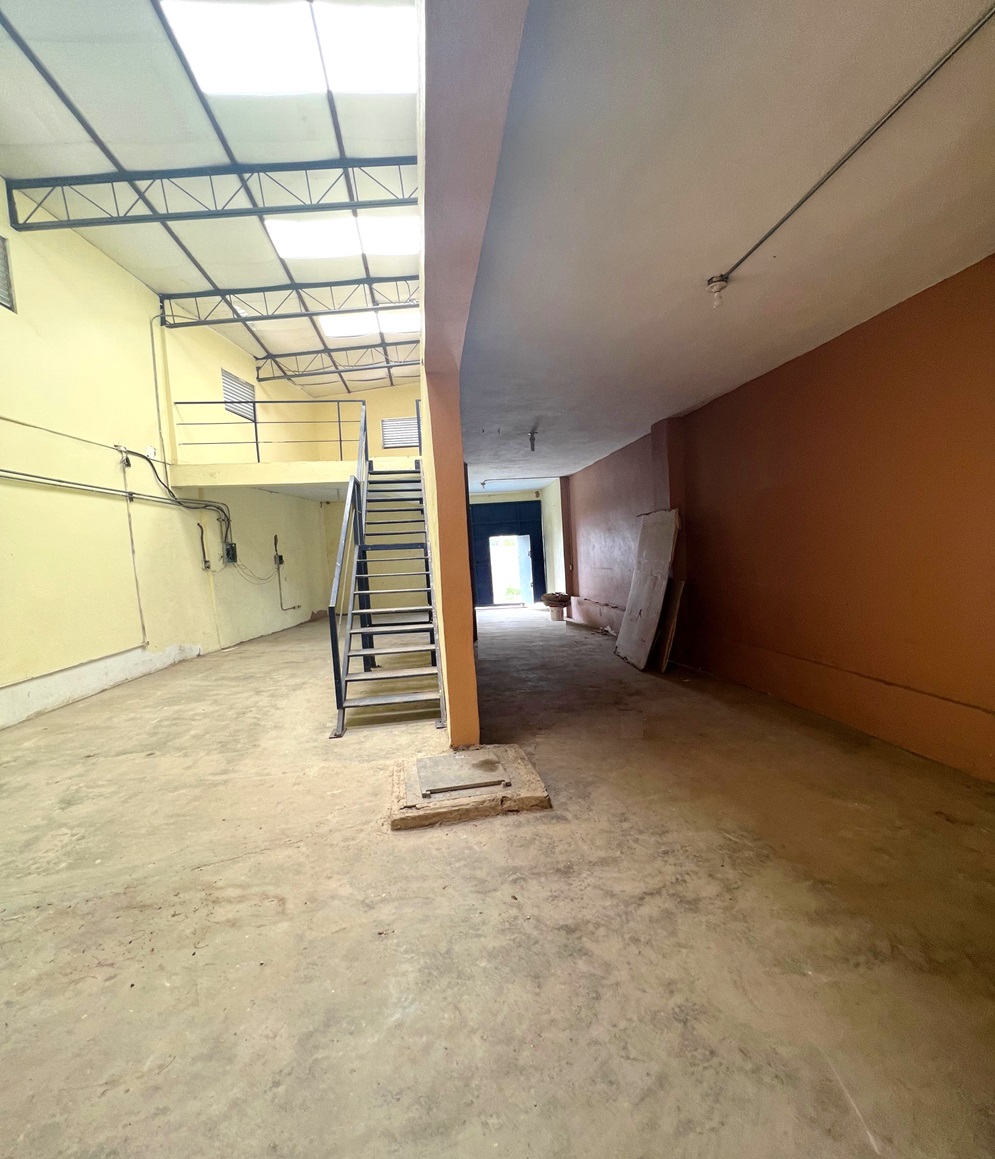 oficinas y locales comerciales - Alquiler de Nave industrial Km 16 Aut. Duarte 3