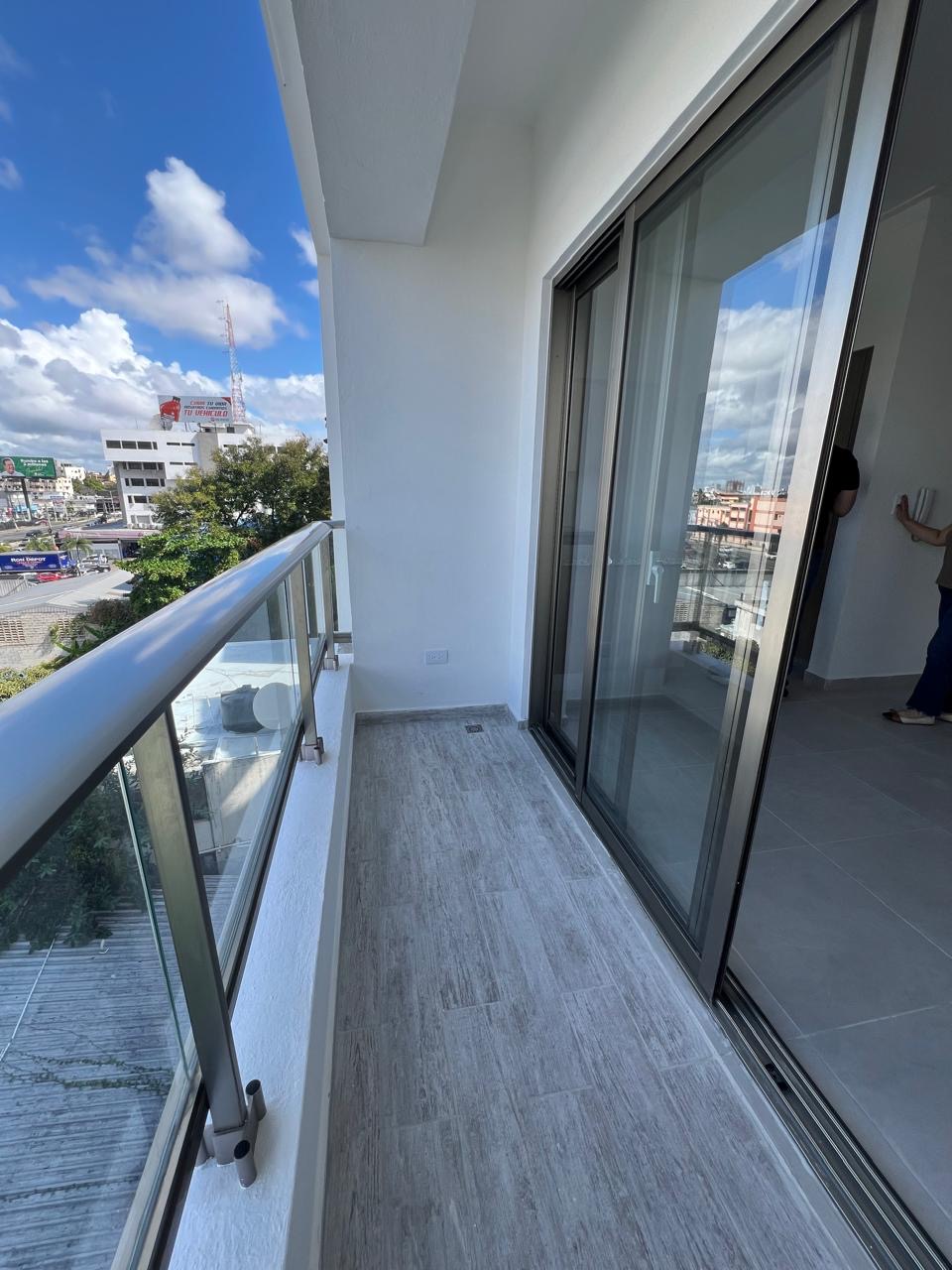 apartamentos - OPORTUNIDAD APARTAMENTO EN EL SECTOR RENACIMIENTO 7