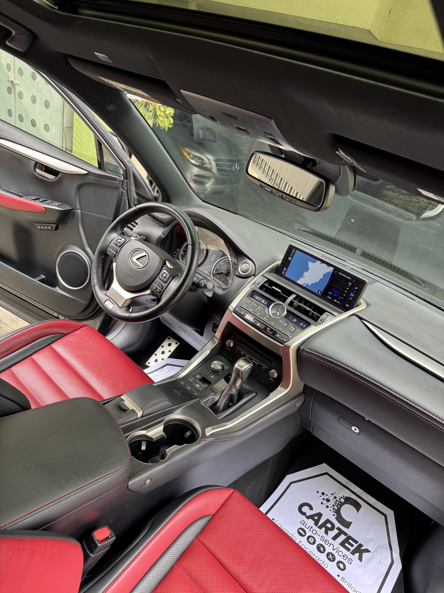 jeepetas y camionetas - Lexus NX 300 F Sport  5