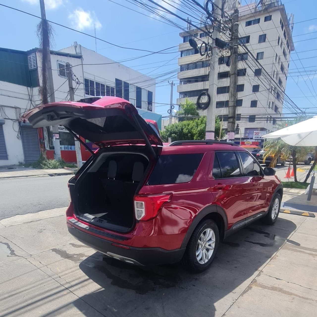 jeepetas y camionetas - yipeta ford XLT año 2022
único dueño  4