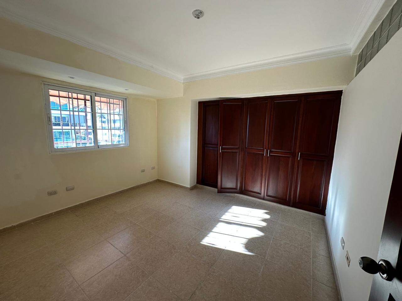 apartamentos - Apartamento en venta en Urbanización Real 9
