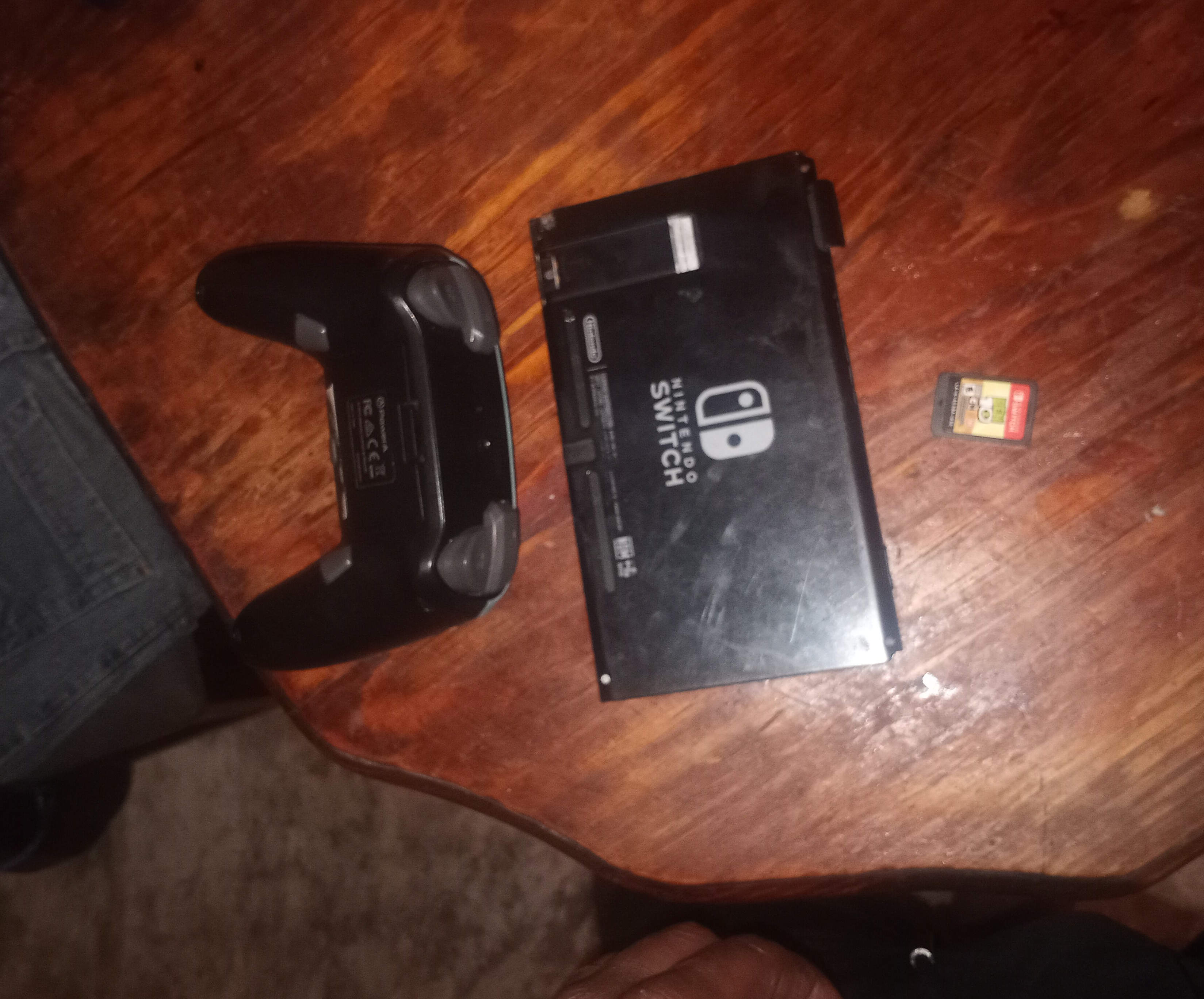consolas y videojuegos - vende Nintendo switch ,con un consol con wifi y juegito d 0