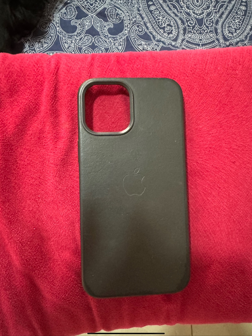accesorios para electronica - Cover de Piel Auténtica Para iPhone 12 Pro Max Negro De Apple Original 1