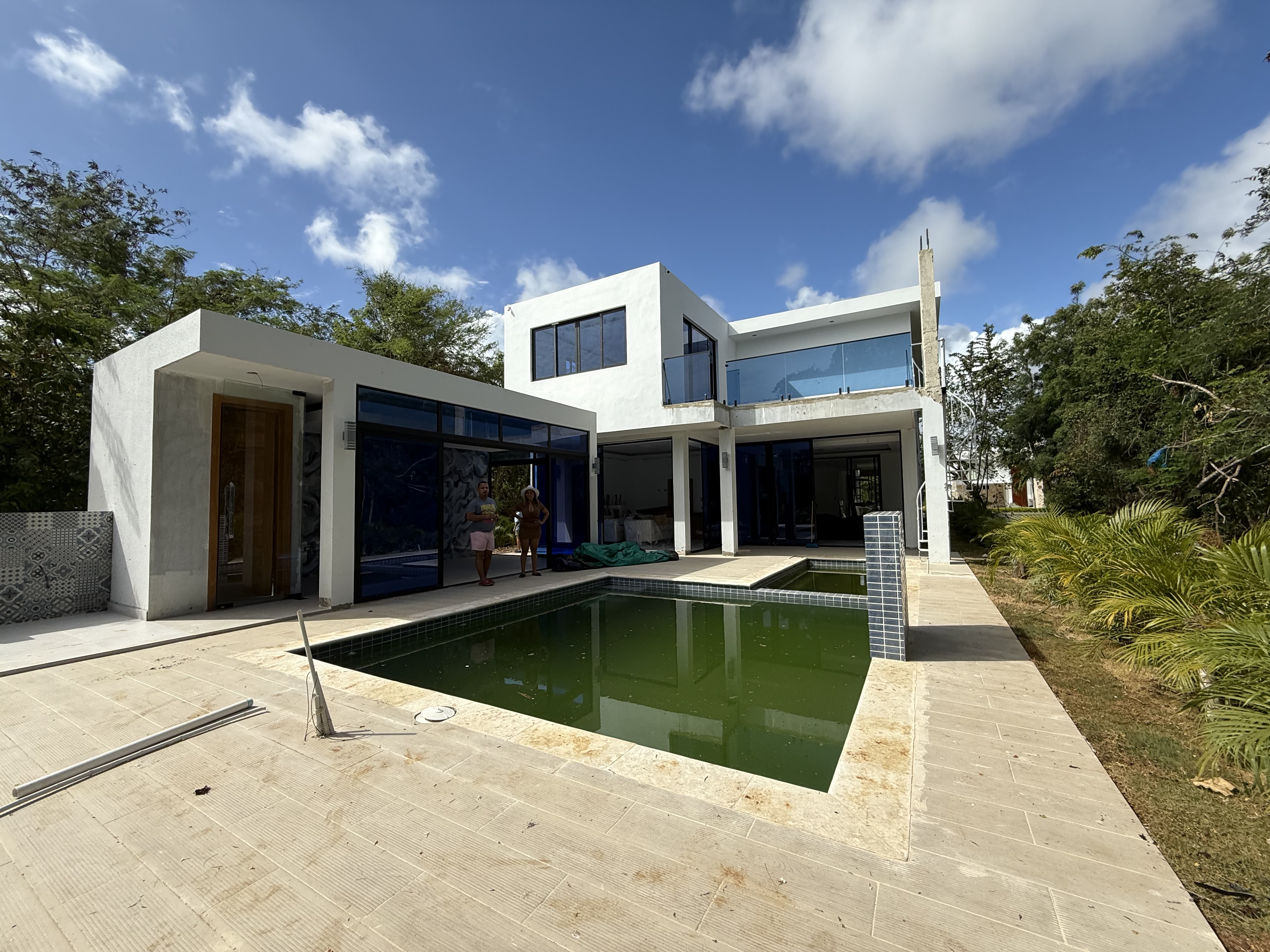 casas vacacionales y villas - Vendo Villa playa nueva romana dos niveles amuebla 6