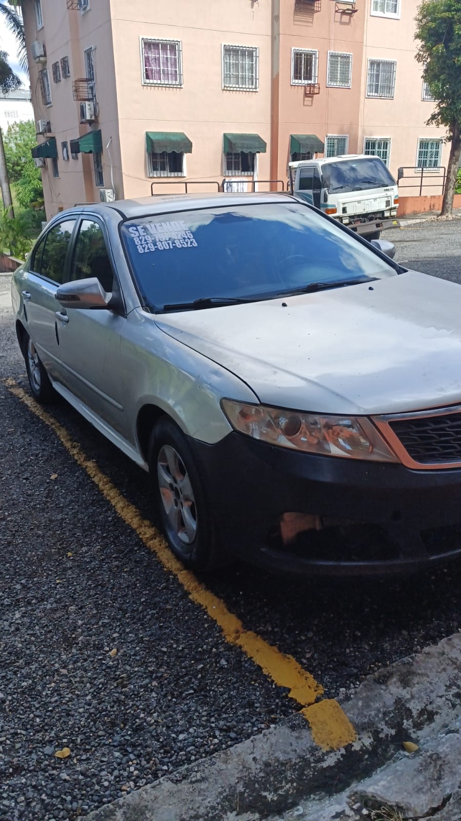 carros - Kia Lotze Gris año 2009 en venta 4