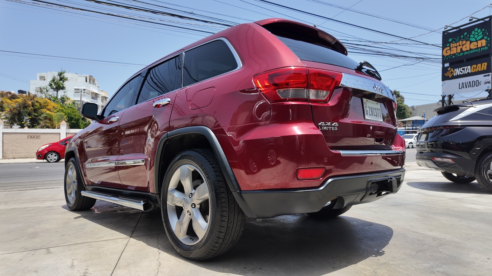 jeepetas y camionetas - JEEP GRAND CHEROKEE LIMITED 4X4 2012 6