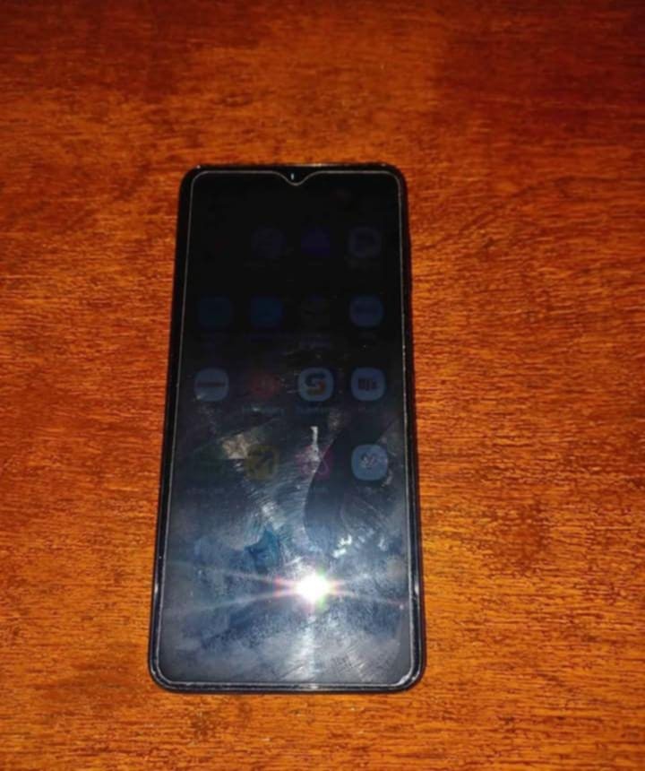 celulares y tabletas - Celular Samsung A13  1