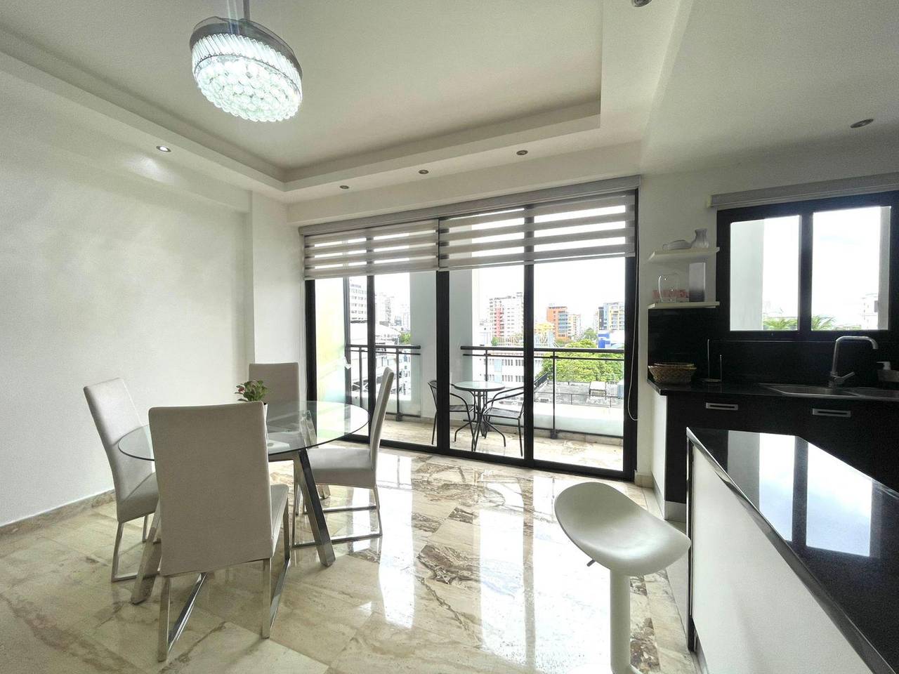apartamentos - Moderno apartamento amueblado en piantini  9