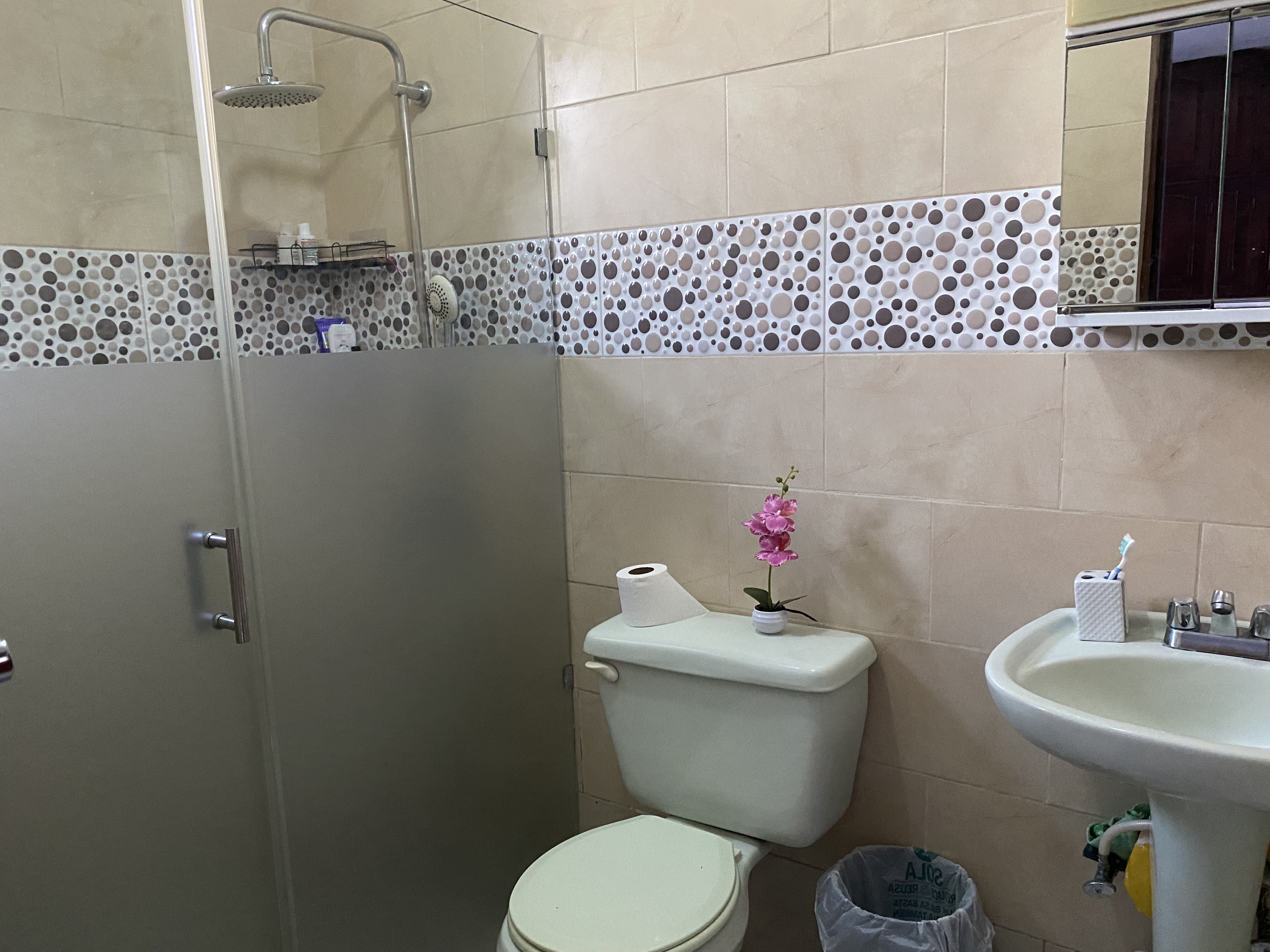 casas - OPORTUNIDAD DE INVERSIÓN,CERRÓ ALTO ,STGO  3
