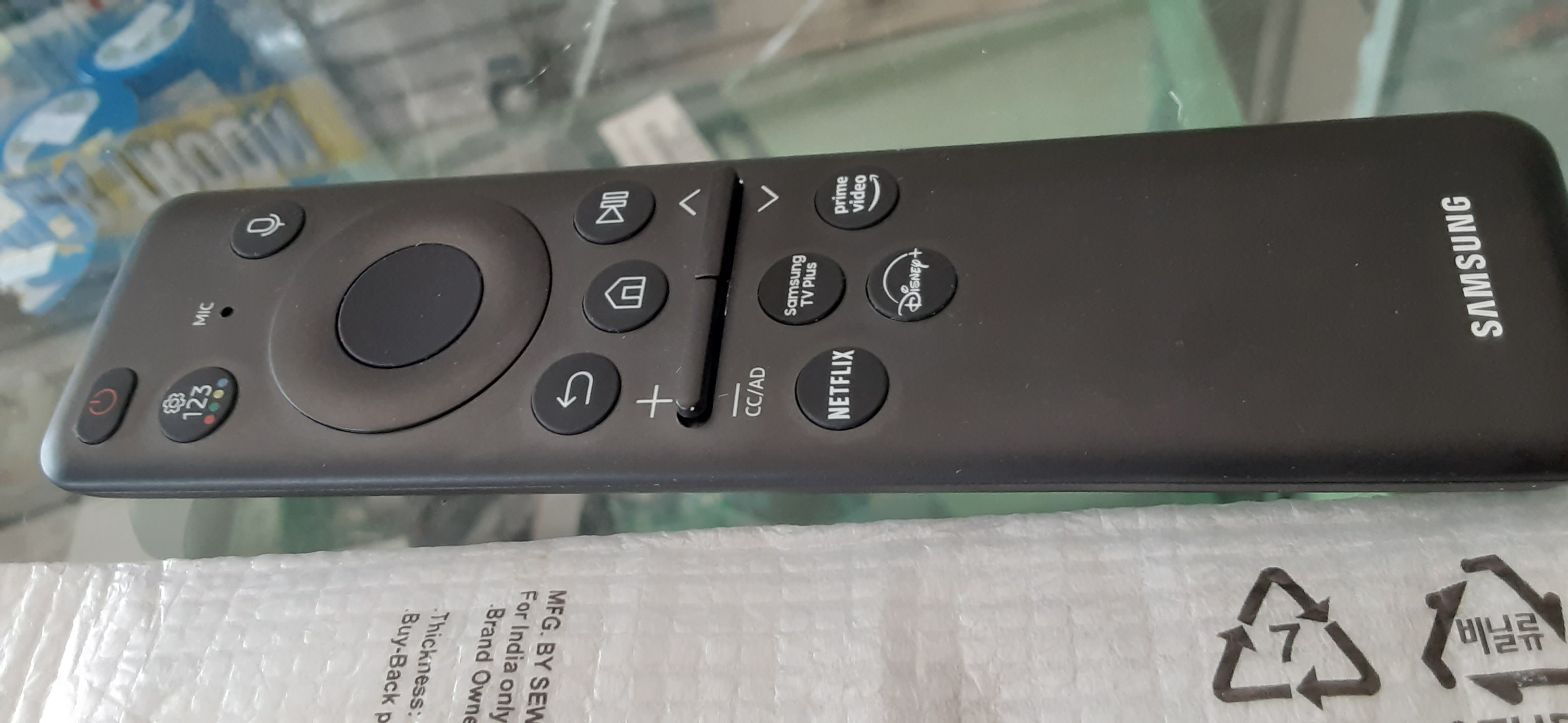 otros electronicos - CONTROL SAMSUNG PARA TV RECARGABLE CON LUZ SOLAR