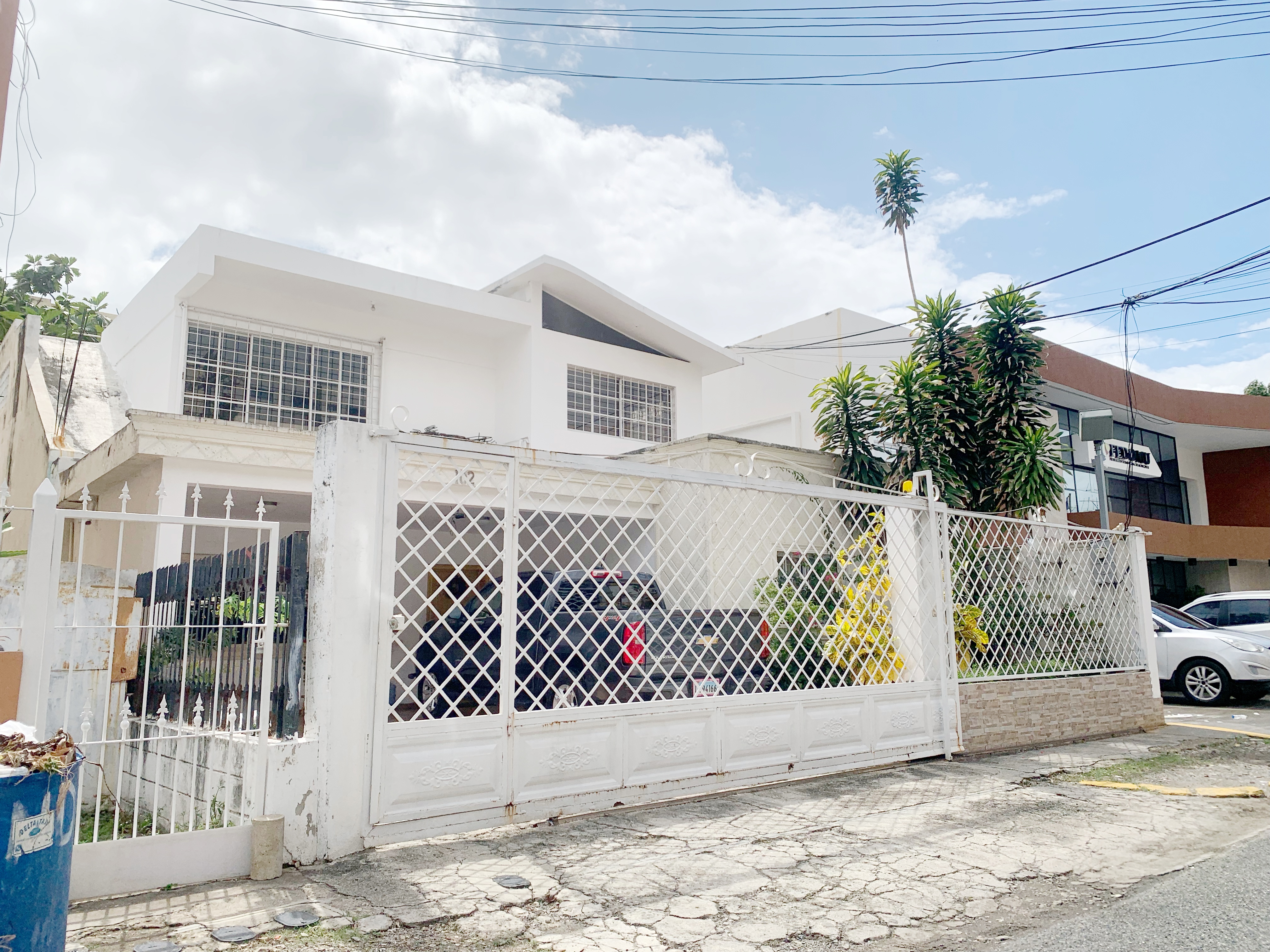casas - Propiedad en la zona universitaria  2