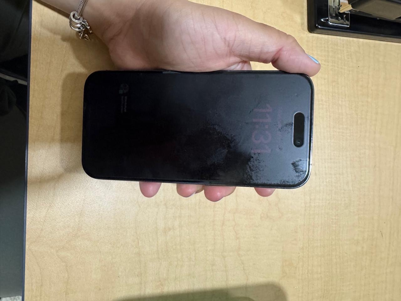 celulares y tabletas - Vendo IPhone 14 Pro  6