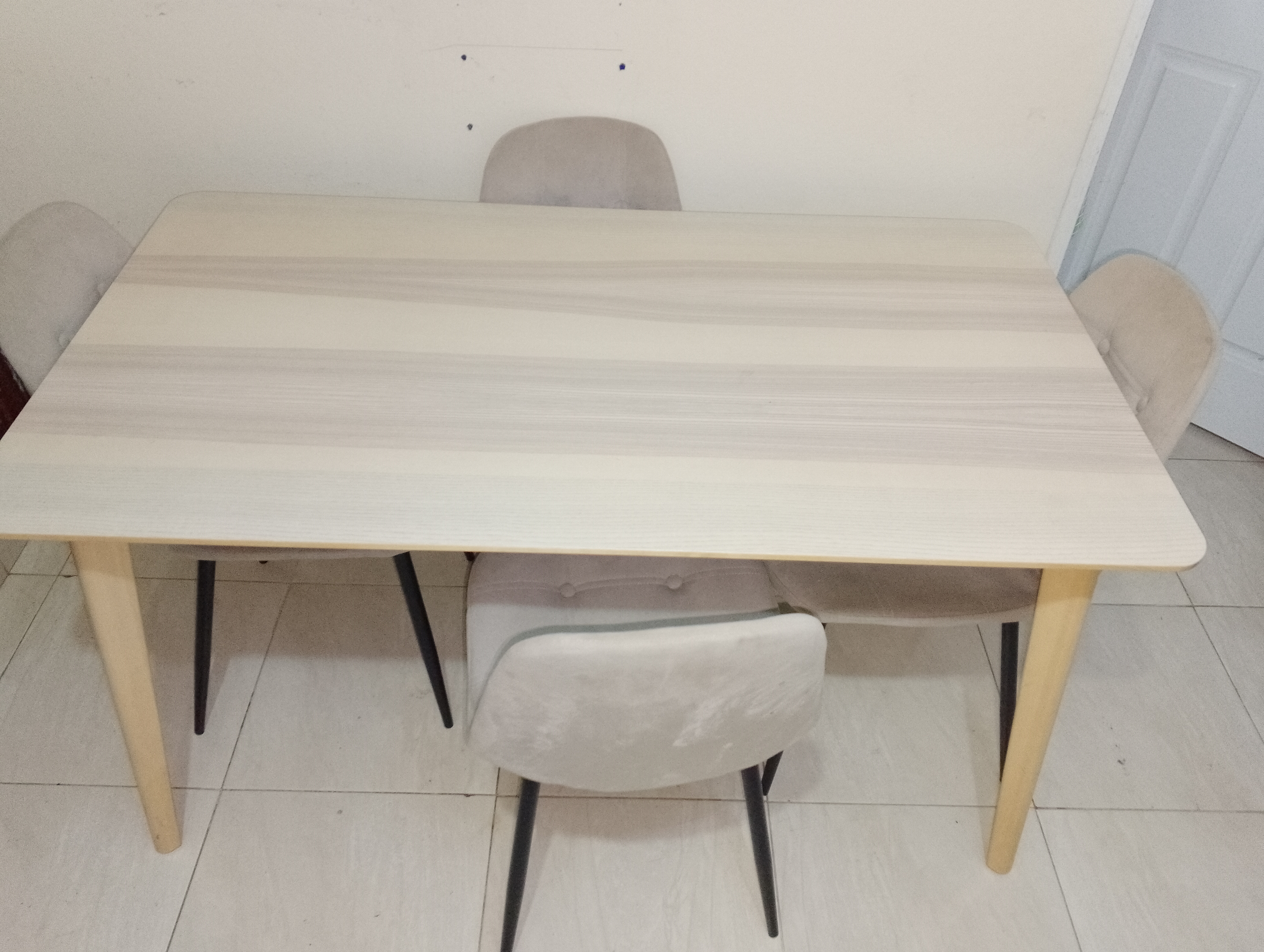 muebles y colchones - Comedor y mesa de centro 1