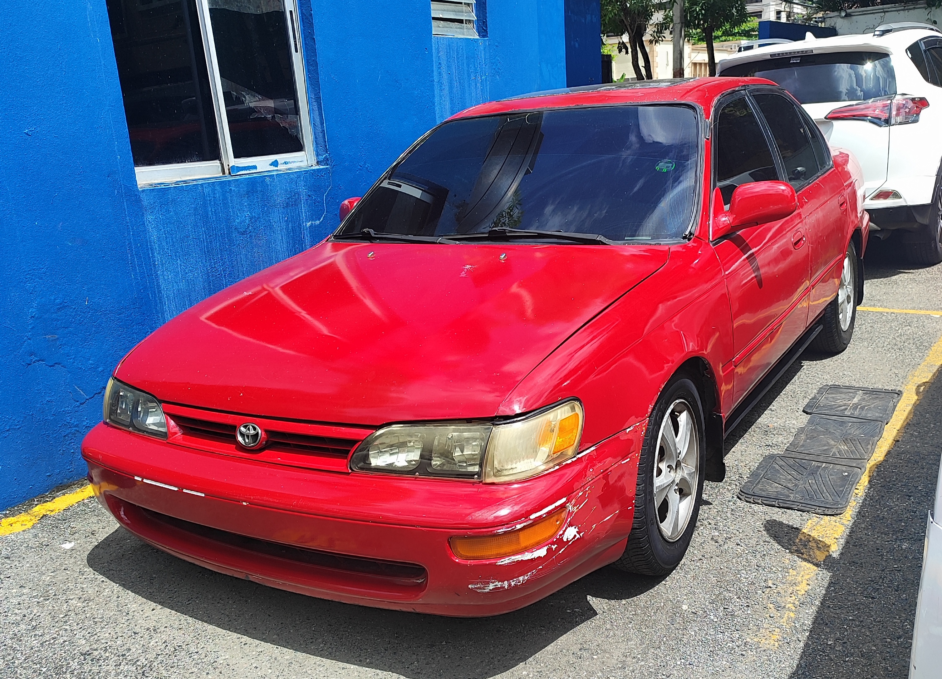 carros - Toyota Corolla 97 rojo 240  0