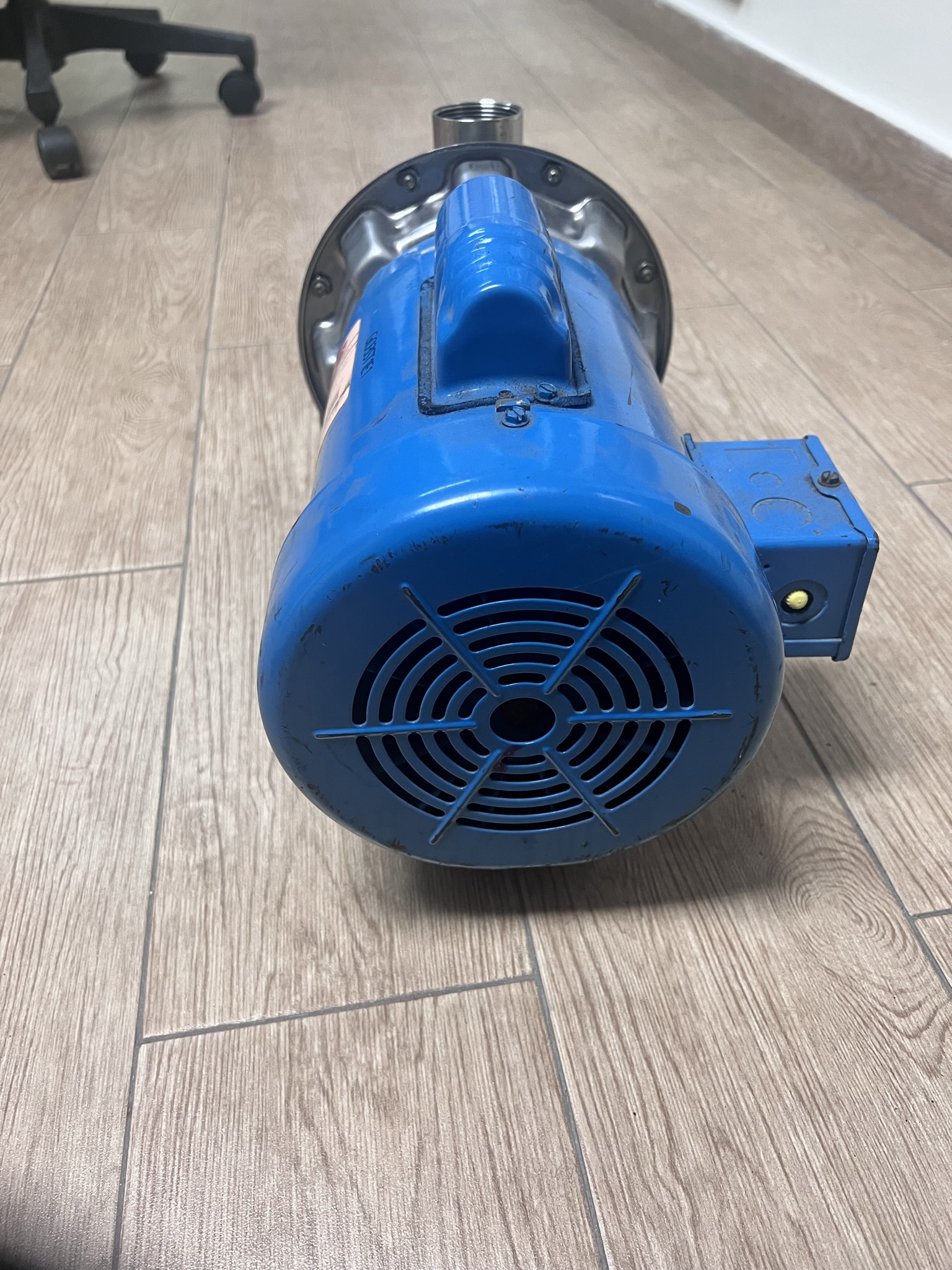 herramientas, jardines y exterior - Bomba Americana marca EMERSON 1 HP 0