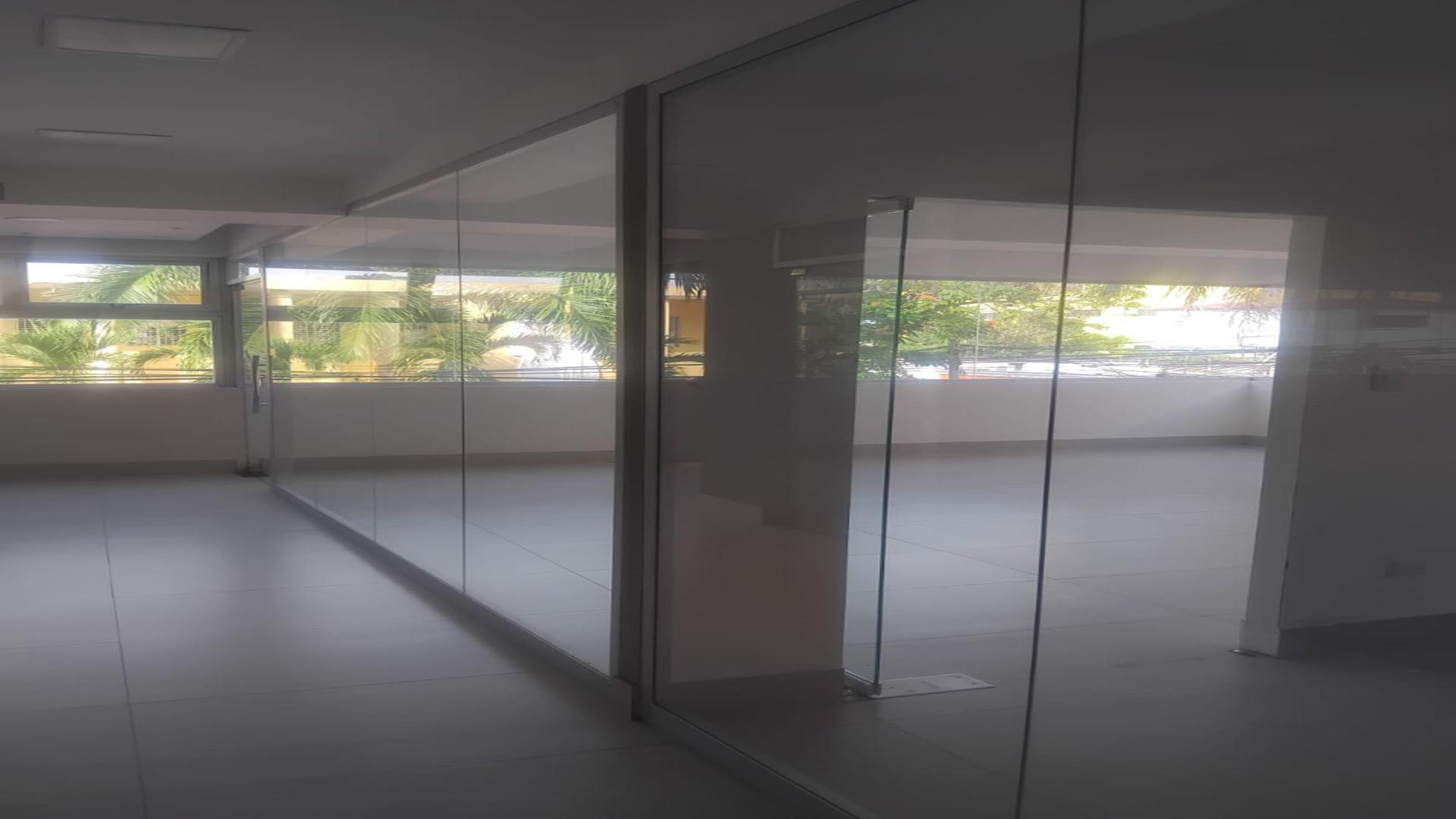 oficinas y locales comerciales - Local Comercial en CENTRO DE LA CIUDAD 3