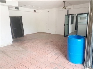 oficinas y locales comerciales - Local céntrico en Bella vista  1