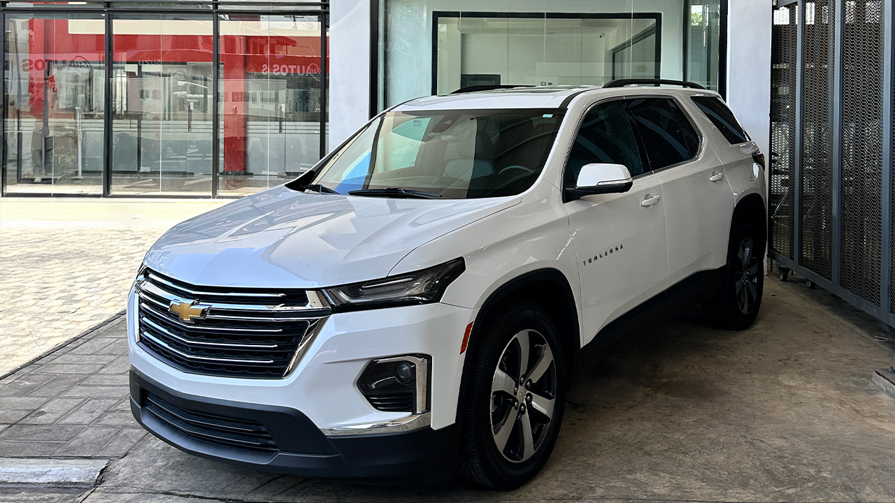 jeepetas y camionetas - Chevrolet traverse 2023 0