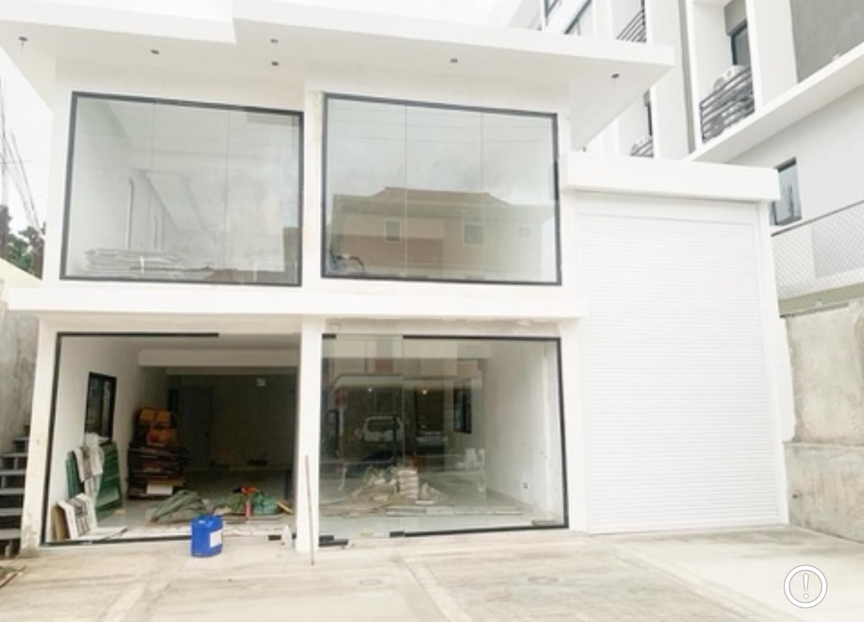 oficinas y locales comerciales - Local en el Millon  1
