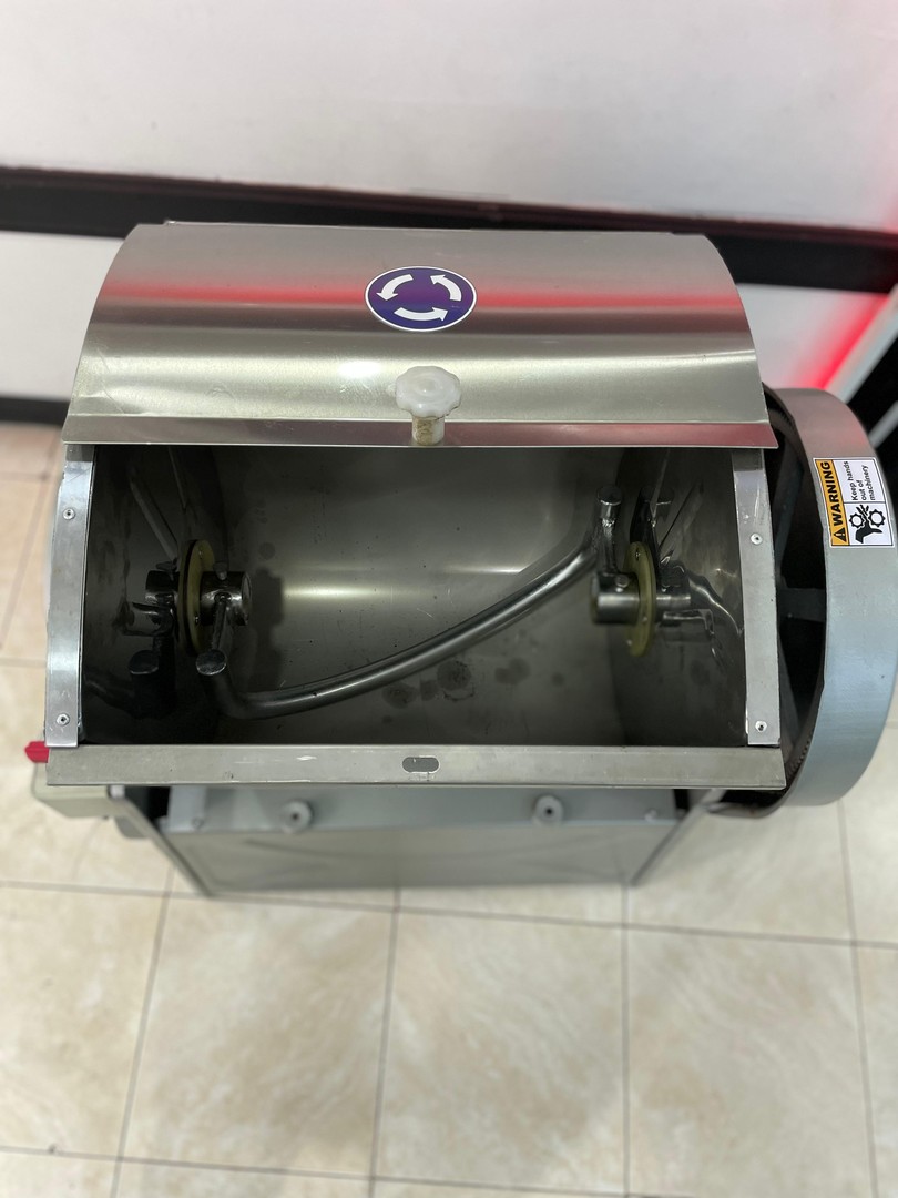 equipos profesionales - Maquina industrial amasadora mezcladora de masa de harina pan pizza bizcocho 9