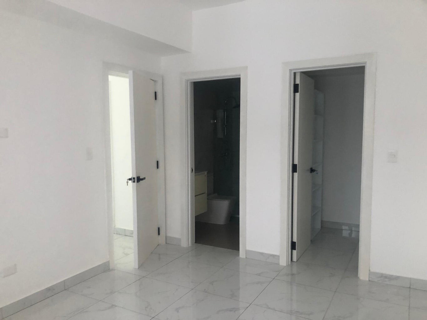 apartamentos - Oportunidad de apartamento de Tres habitaciones 3