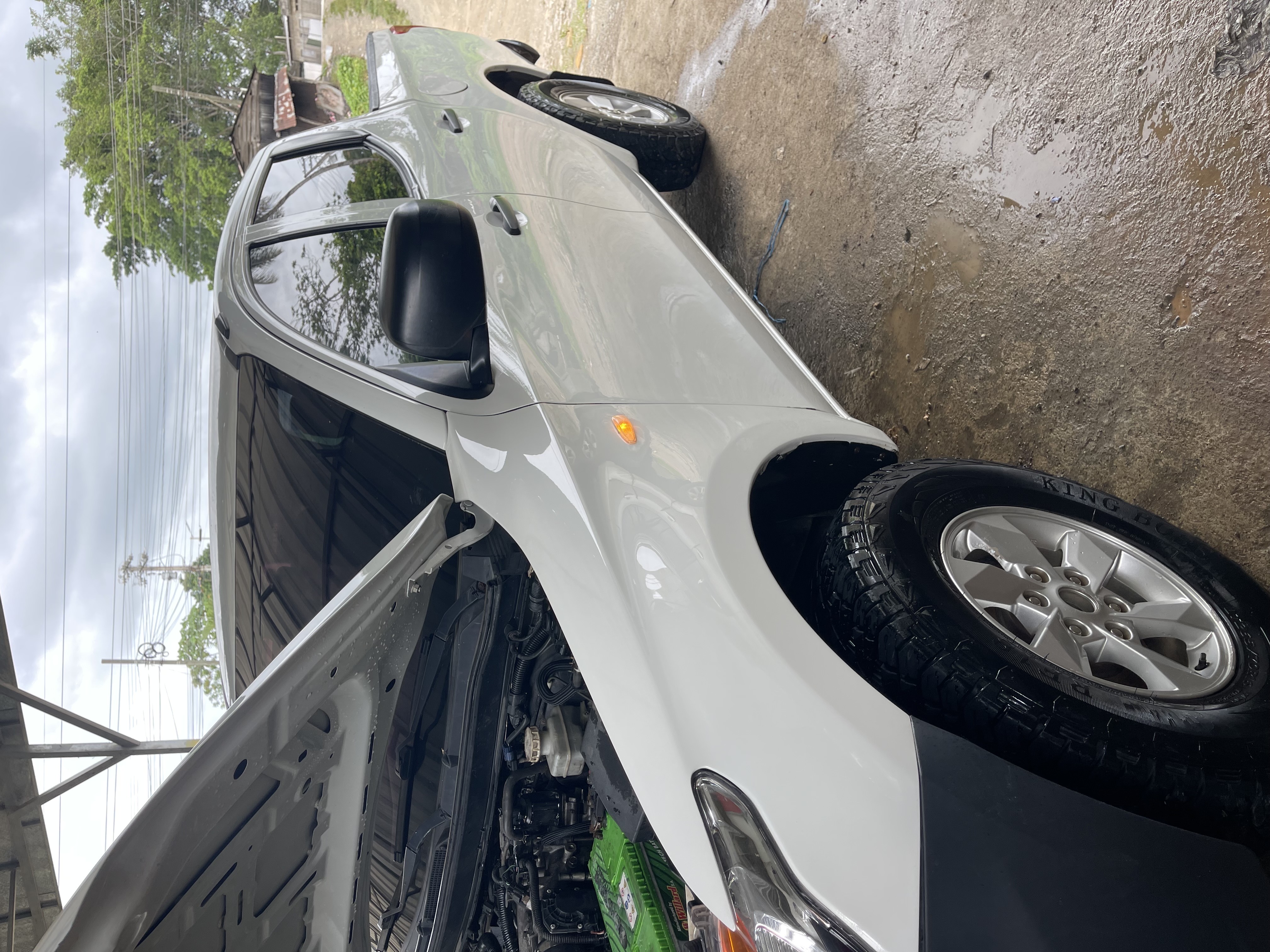 jeepetas y camionetas - Mitsubishi l200 2016 1