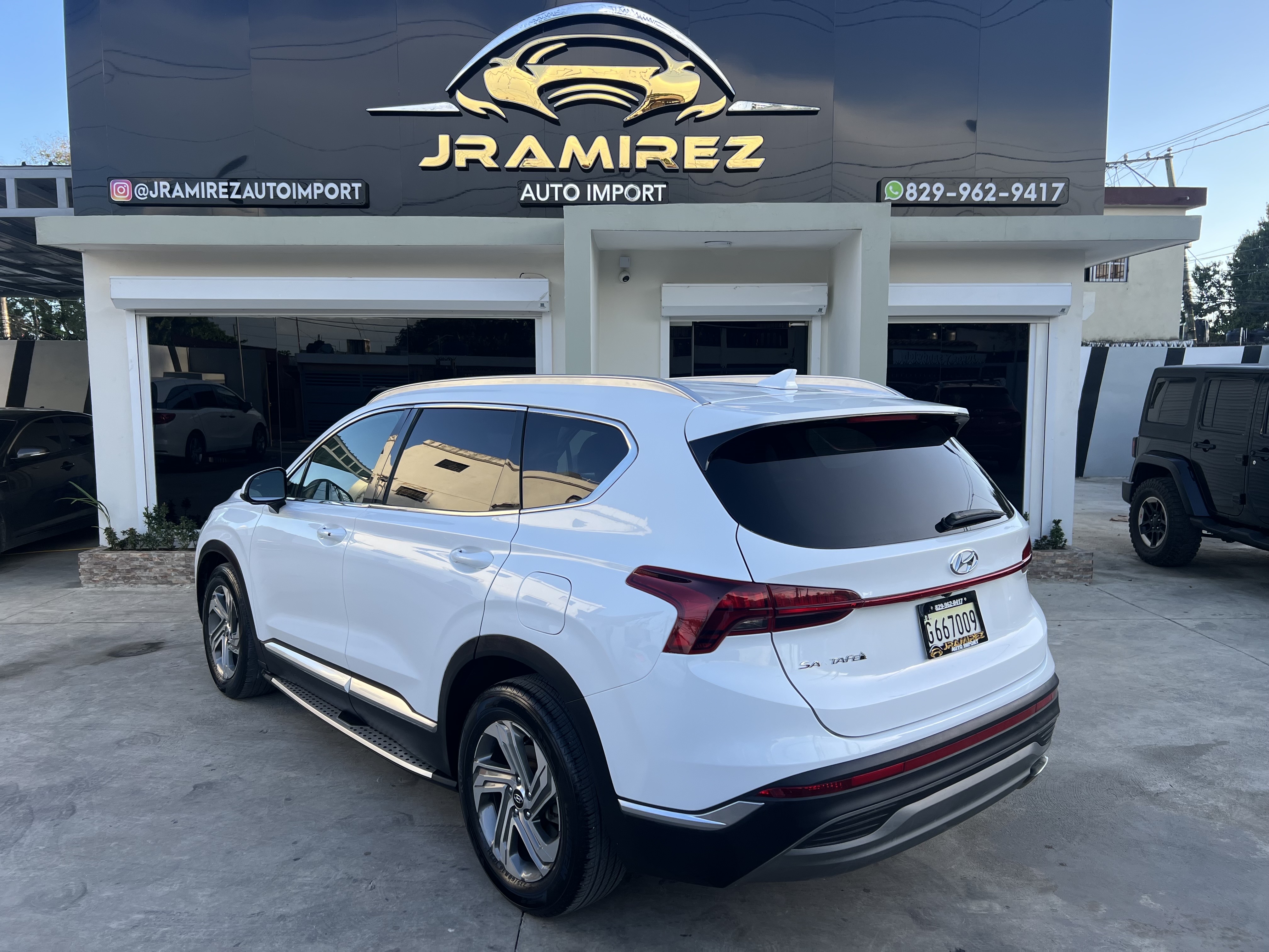 jeepetas y camionetas - Hyundai Santa Fe SEL 2021 4