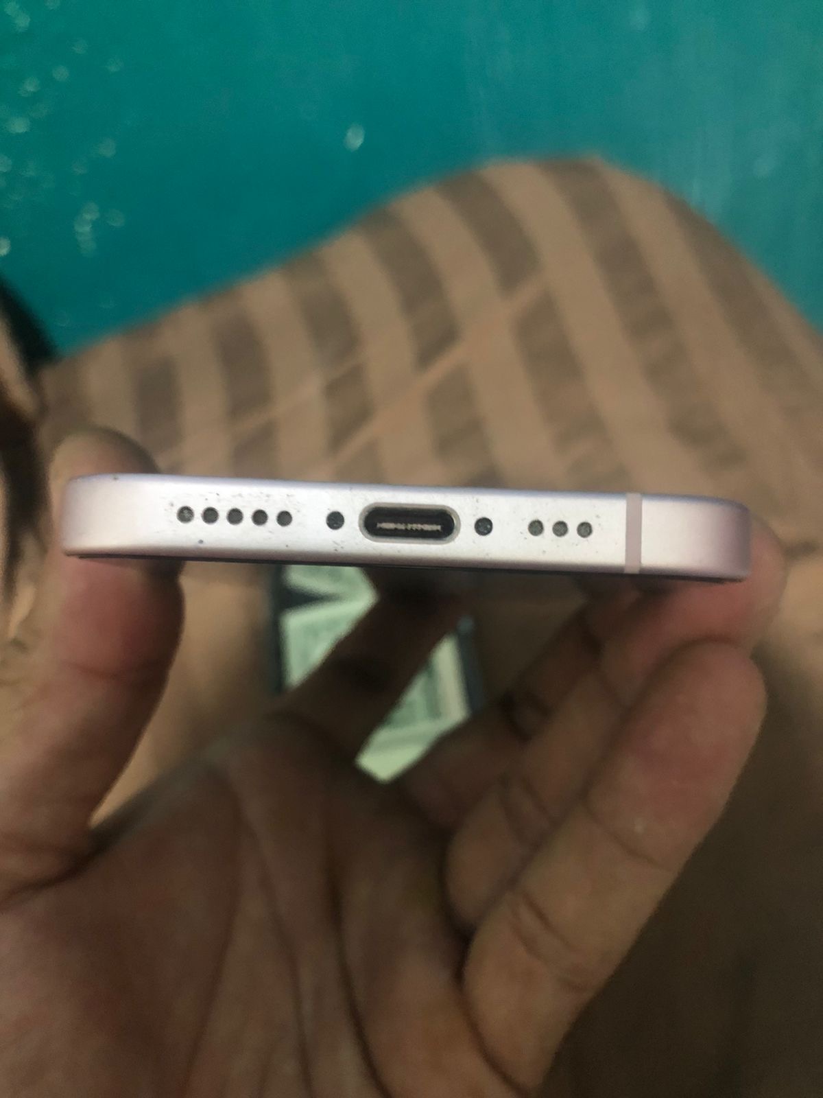 celulares y tabletas - Vendo o cambio iPhone 15 factori ESIM. No Face ID  4