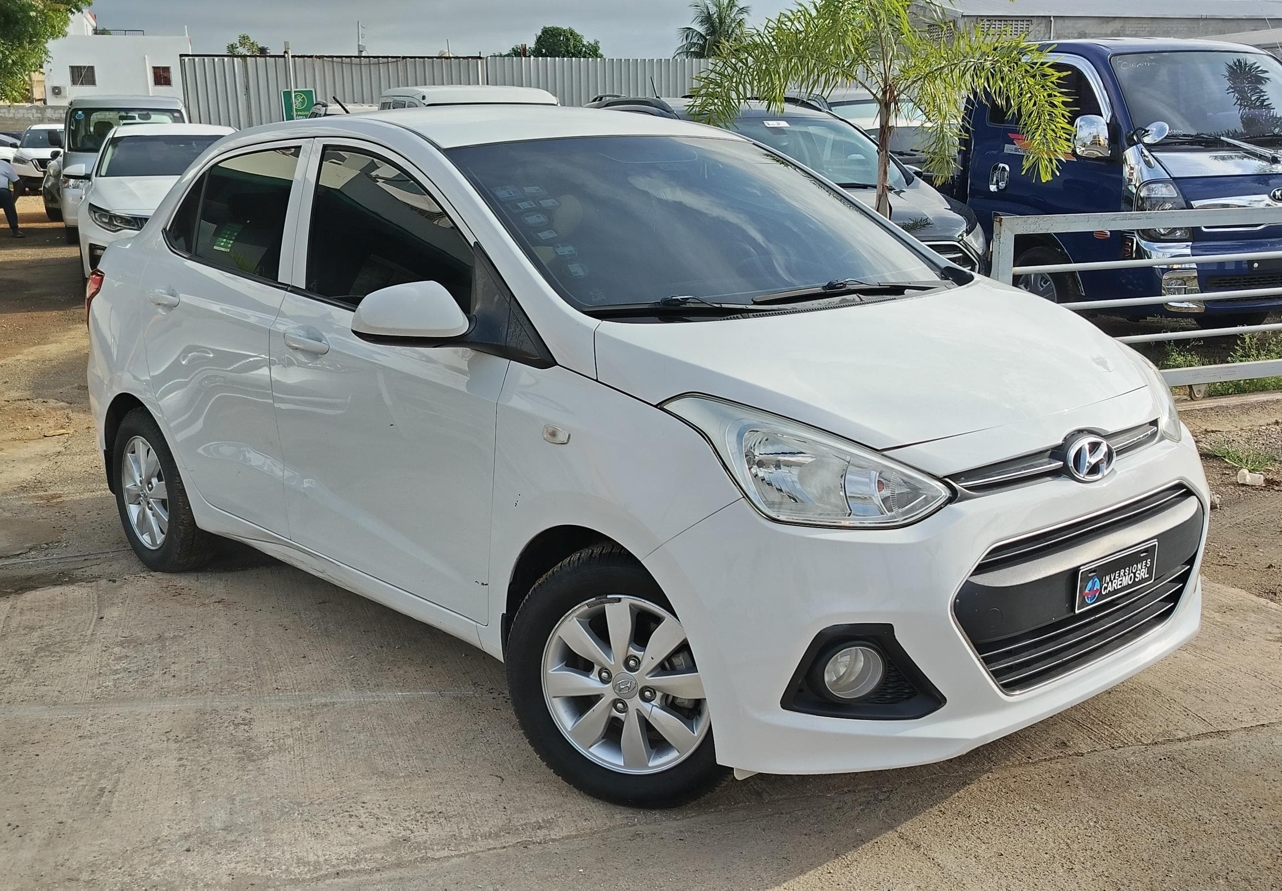 carros - HYUNDAI GRAND I10 2
