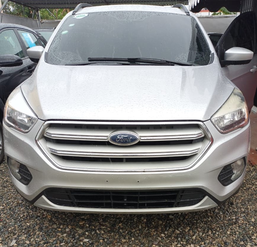 jeepetas y camionetas - Ford Escape 2018 1
