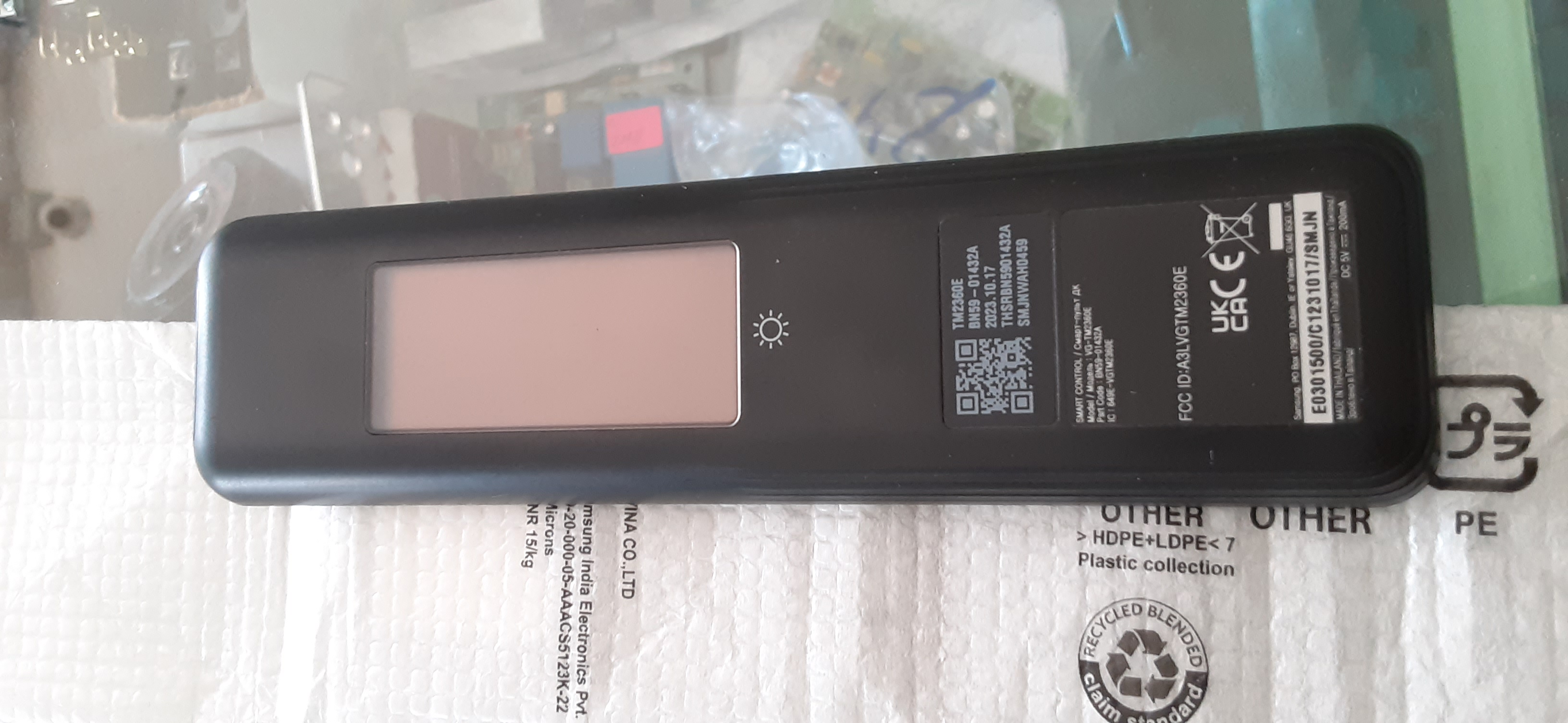 otros electronicos - CONTROL SAMSUNG PARA TV RECARGABLE CON LUZ SOLAR 1