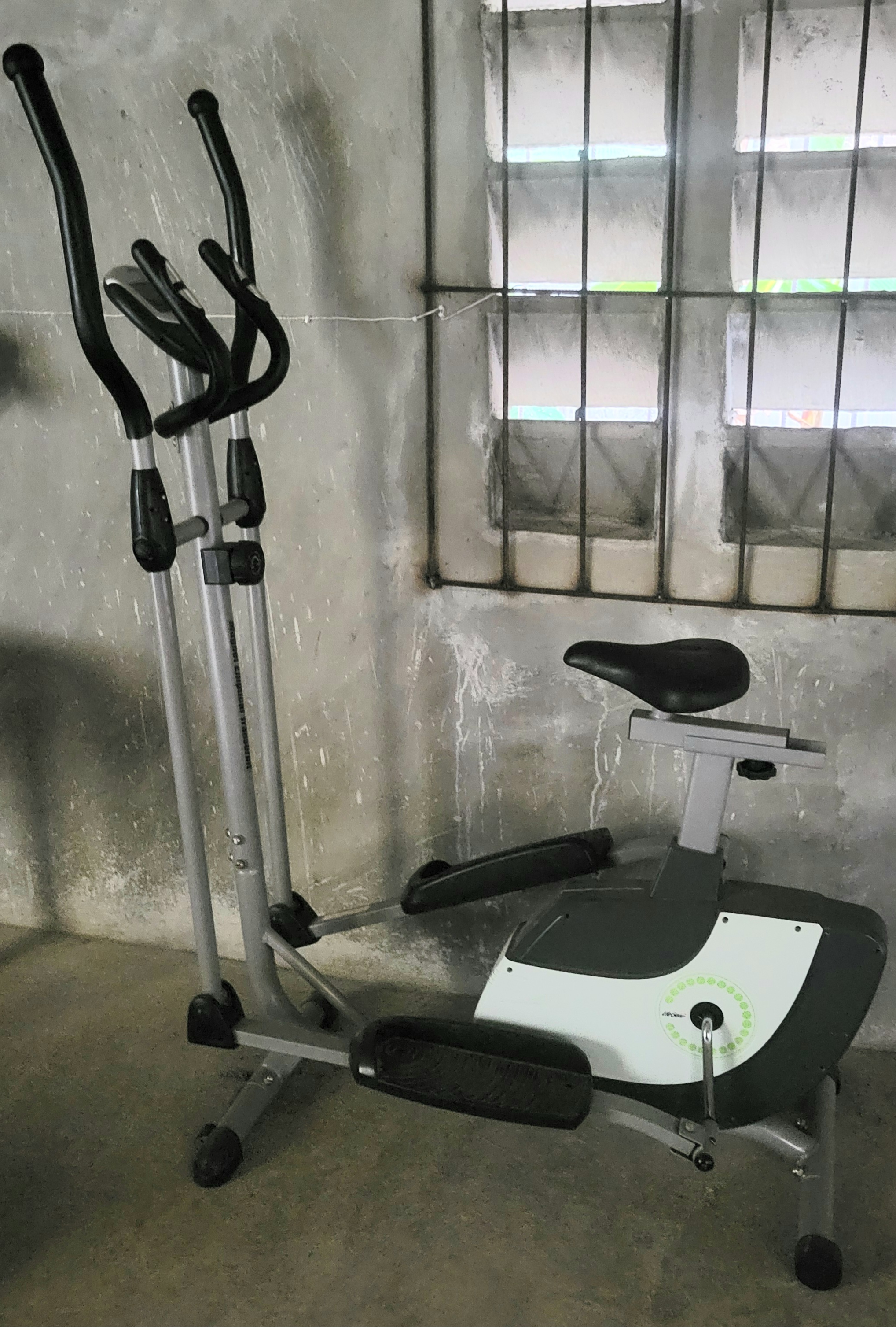 bicicletas y accesorios - Bicicleta eliptica como nueva para caminar en casa