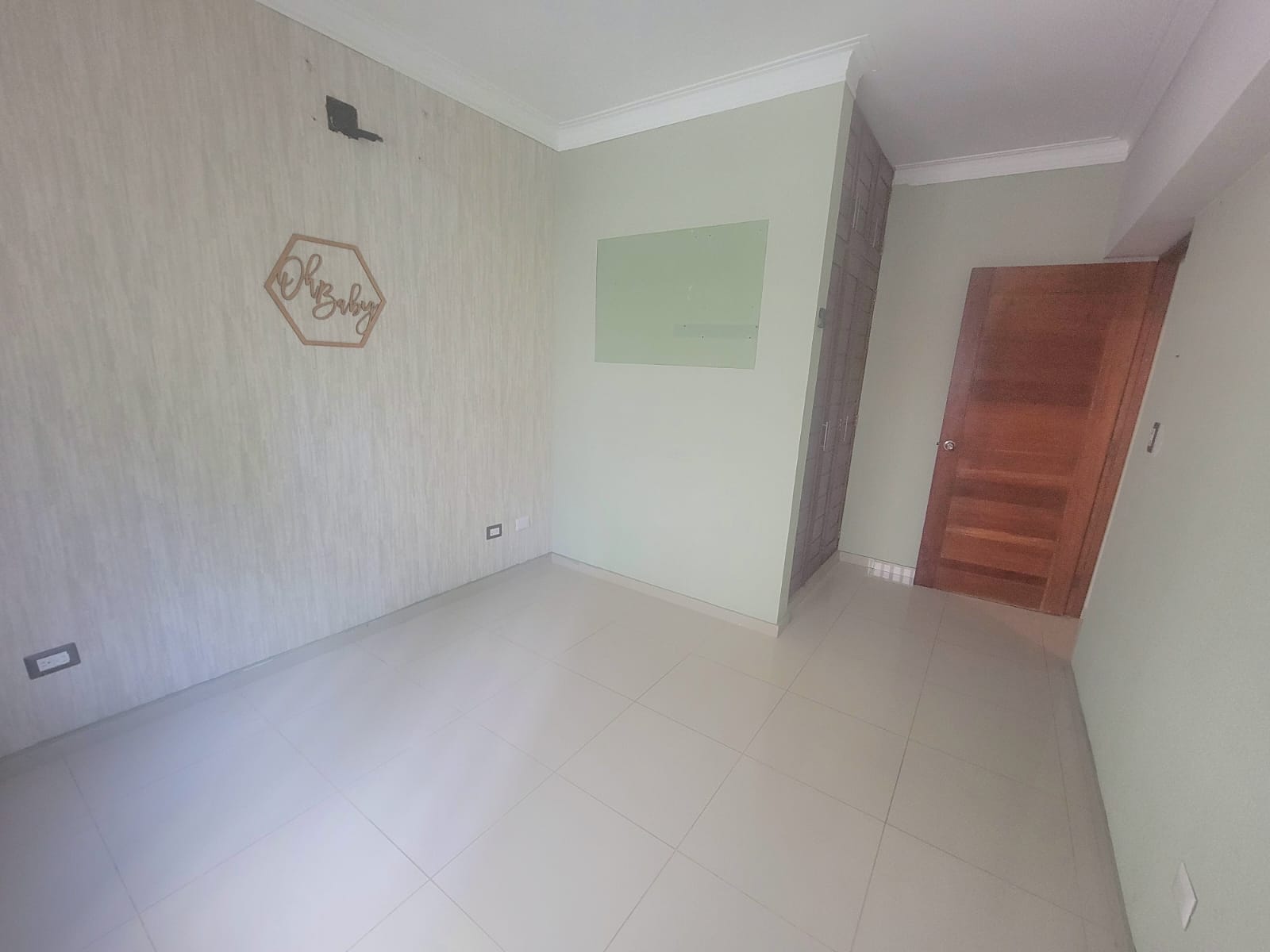 apartamentos - Venta de apartamento en el millon 3 habitaciones 5