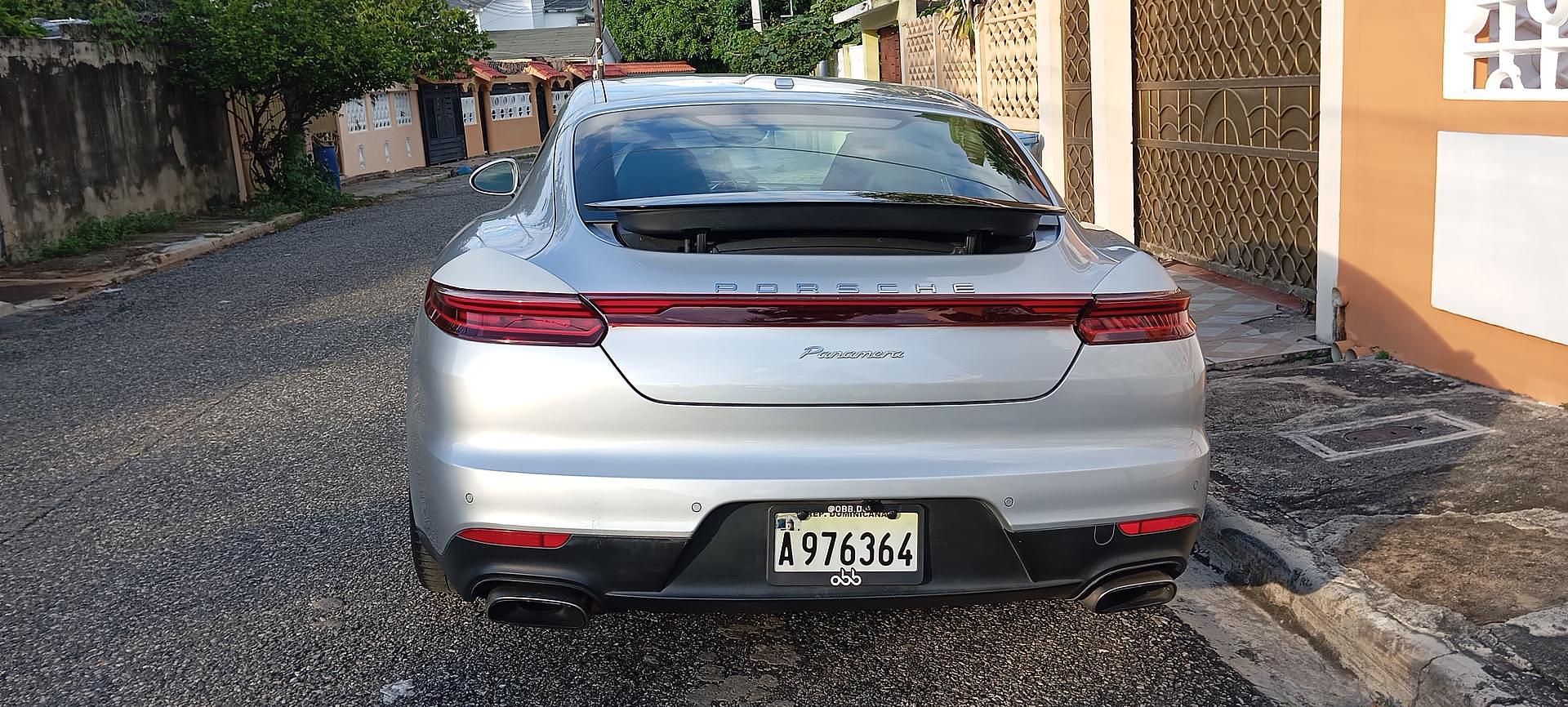 carros - Porsche Panamera 2014