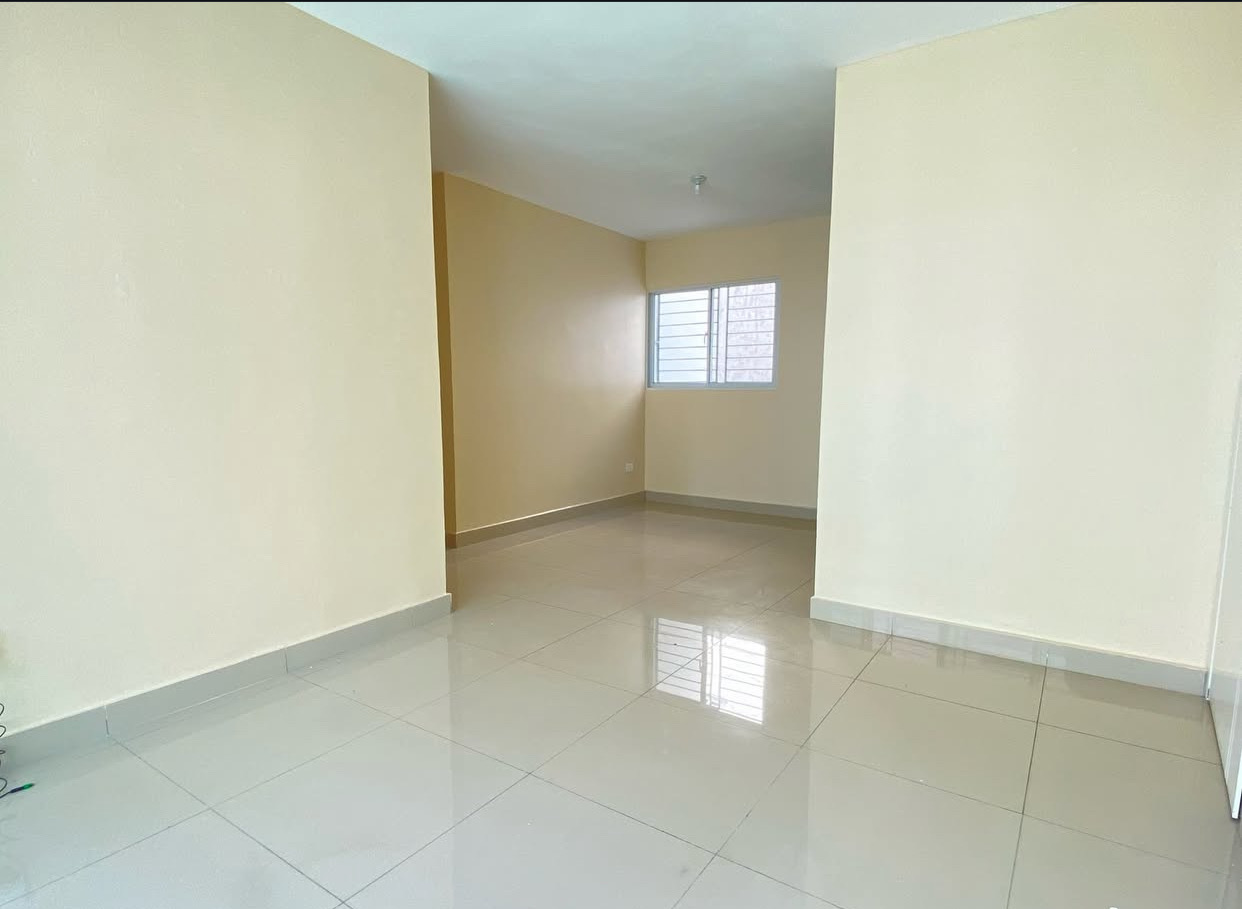apartamentos - ALQUILO APT EN COLINA DEL ARROYO 2  5