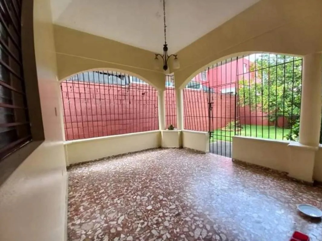 casas - Venta de Casa en Los Cacicazgos a Remodelar 7