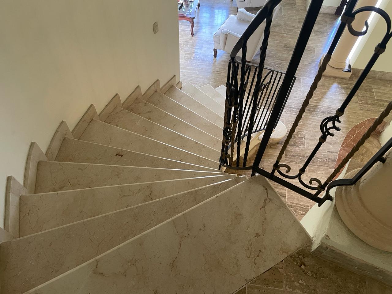 casas - Vendo casa en  Arroyo Hondo lll 5