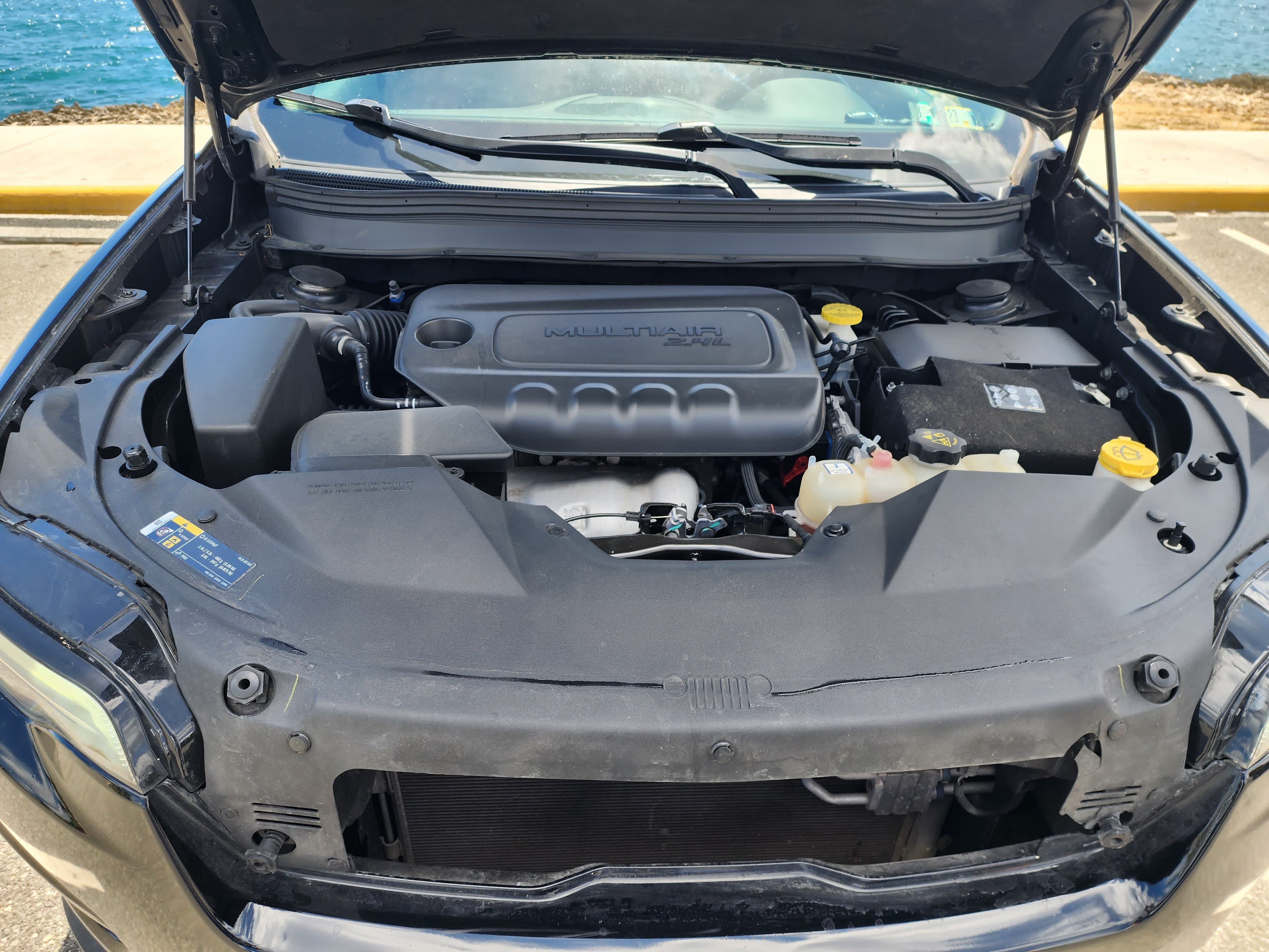 jeepetas y camionetas - Jeep Cherokee latitude plus 2019 1