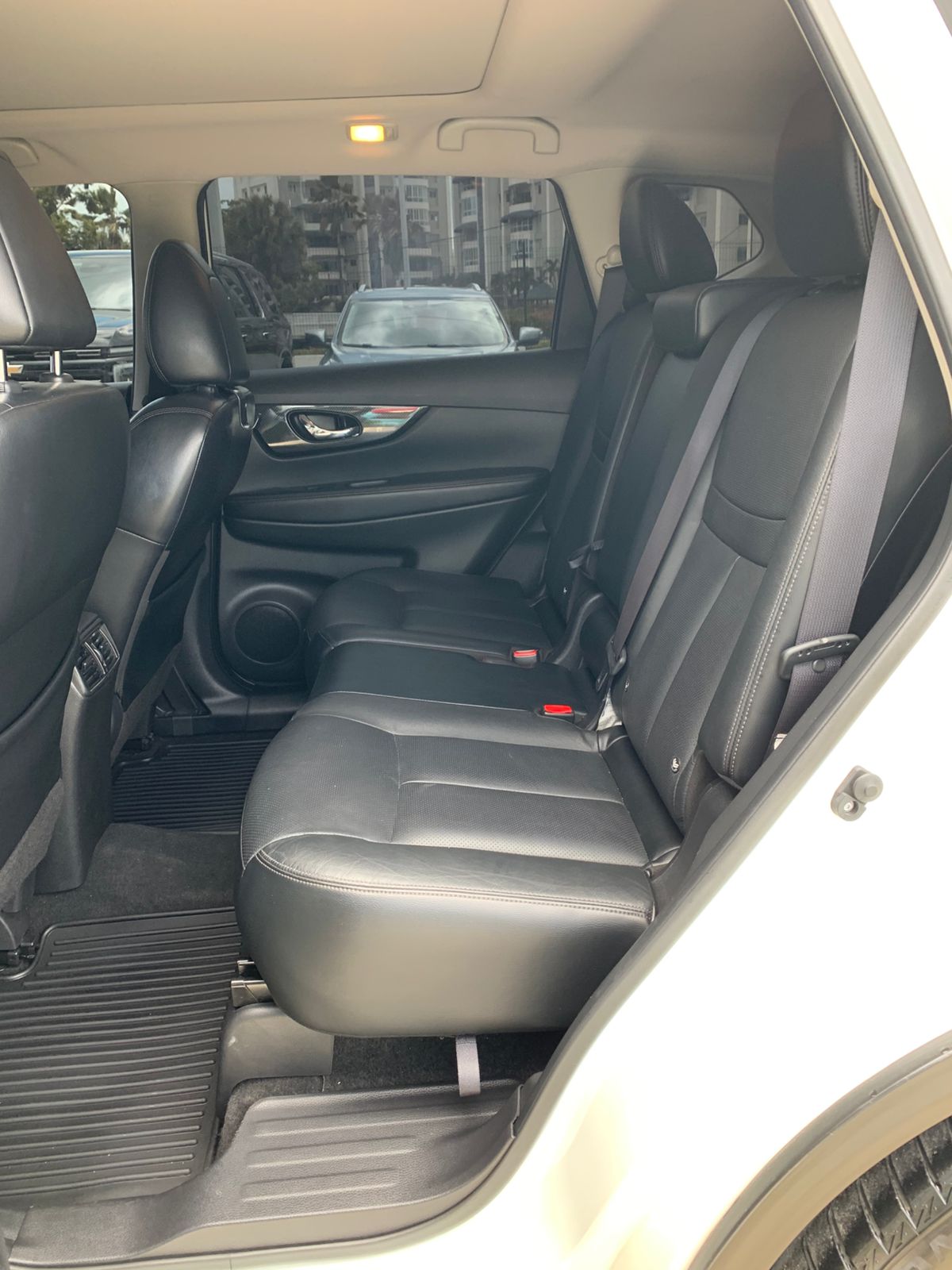 jeepetas y camionetas - NISSAN X-TRAIL EXCLUSIVE 2019 5