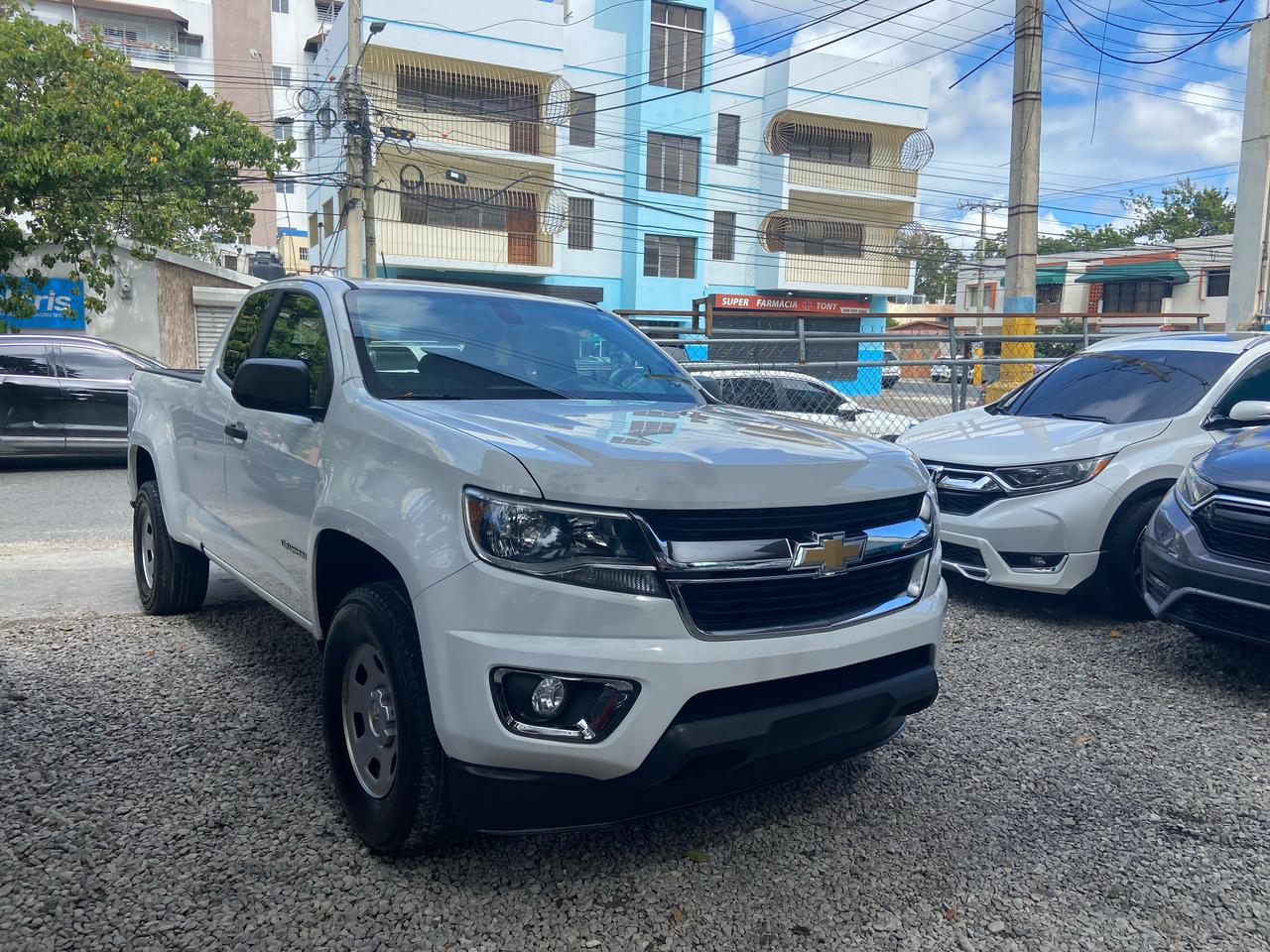 jeepetas y camionetas - CHEVROLET COLORADO WT CABINA Y MEDIA 2019 *NUEVA* 0