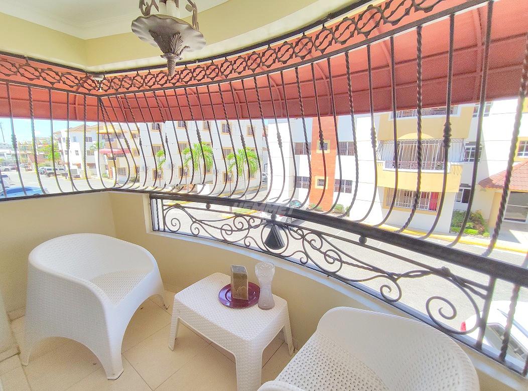 apartamentos - APARTAMENTO EN RENTA 2DO NIVEL EN DON PEDRO SANTIAGO 1