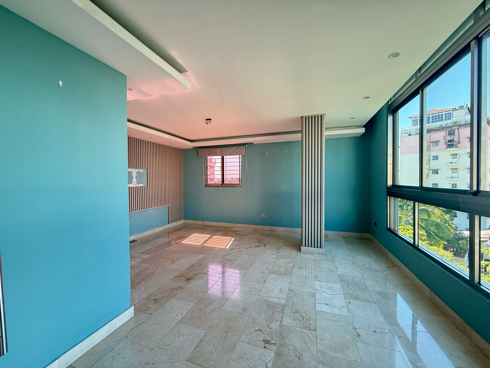 apartamentos - Alquiló renacimiento piso 5 vacío tres hab con su  4