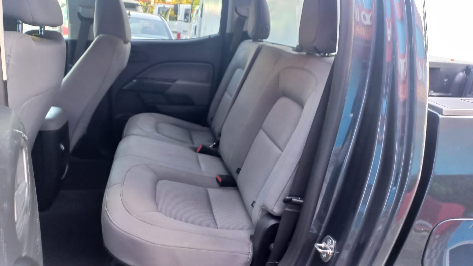 jeepetas y camionetas - Chevrolet Colorado 2020 Gris Clean Carfax 8