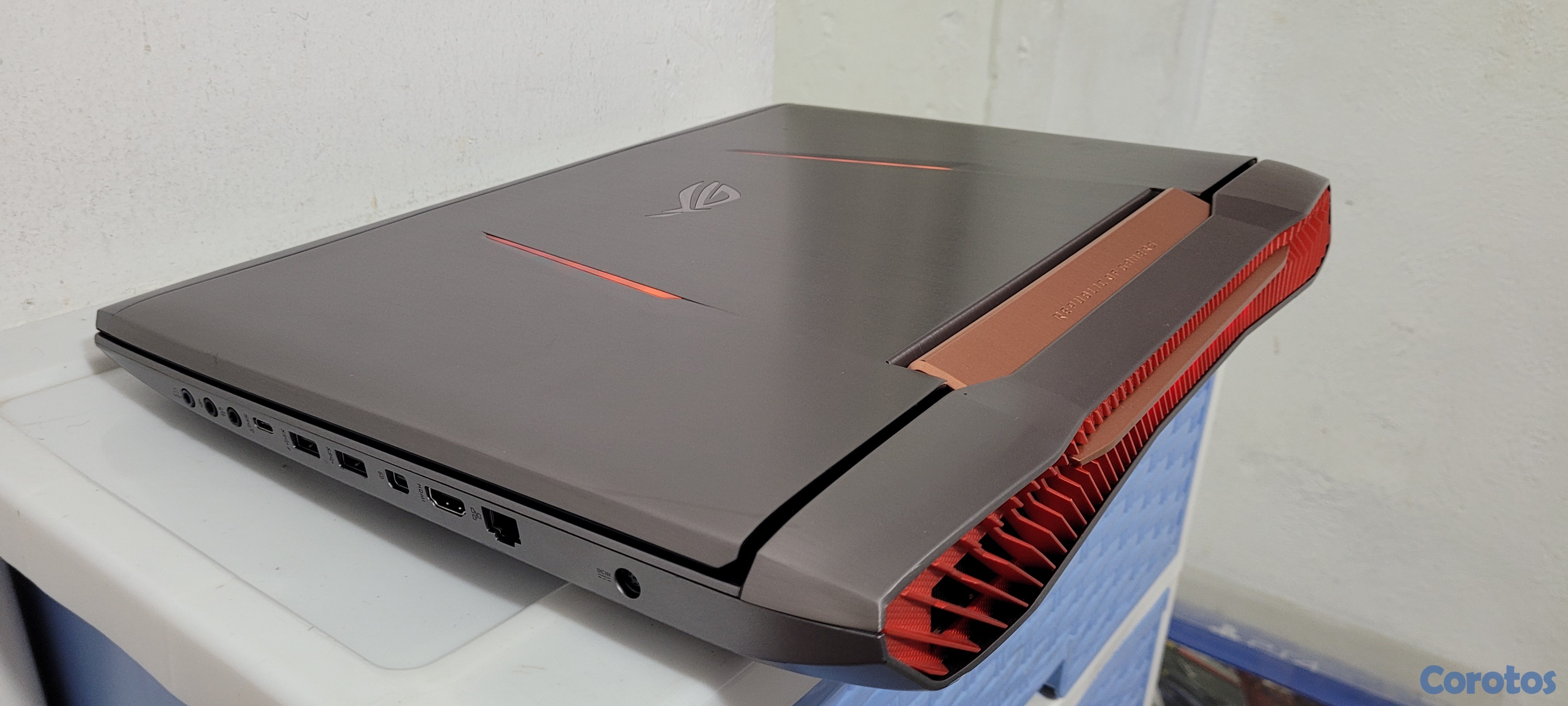 computadoras y laptops - Asus Gamer Core i7 2.7ghz Ram 32gb ddr4 Disco 256gb y 1tb Nvidea Gtx 1070 8gb  4