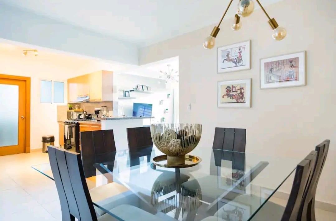 apartamentos - VENDO Amueblado Full En Evaristo Morales Con Ascensor y Planta Full
CODIGO: PD36 6