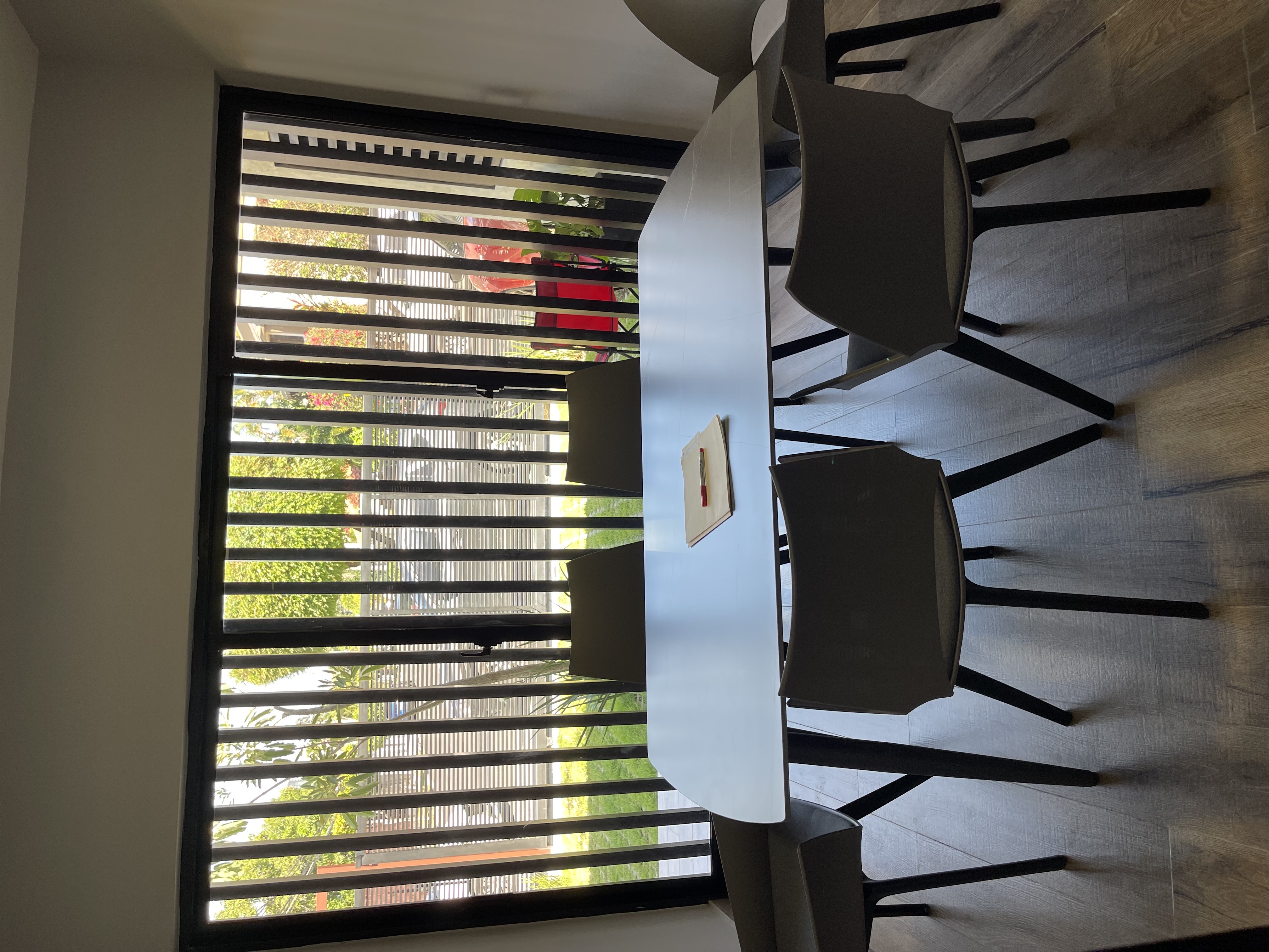 oficinas y locales comerciales - Alquilo Casa/Local para fines Comerciales Finamente Remodelada en La Castellana  5