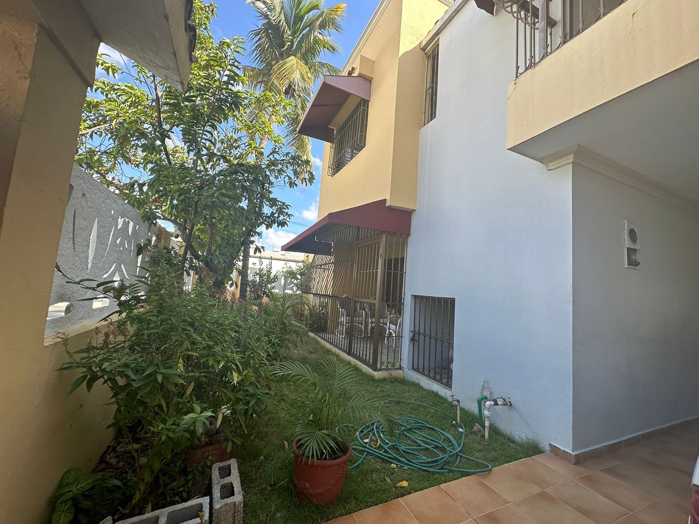 casas - Casa en Av. Independencia  4