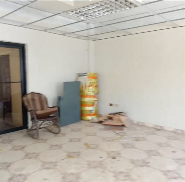 oficinas y locales comerciales - Propiedad comercial en la Fe 9