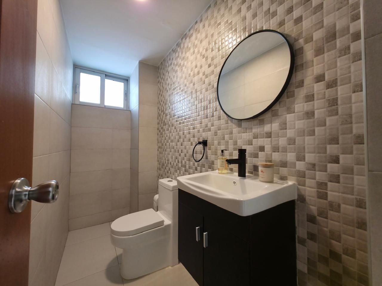 apartamentos - Apartamento en Naco con línea blanca  2